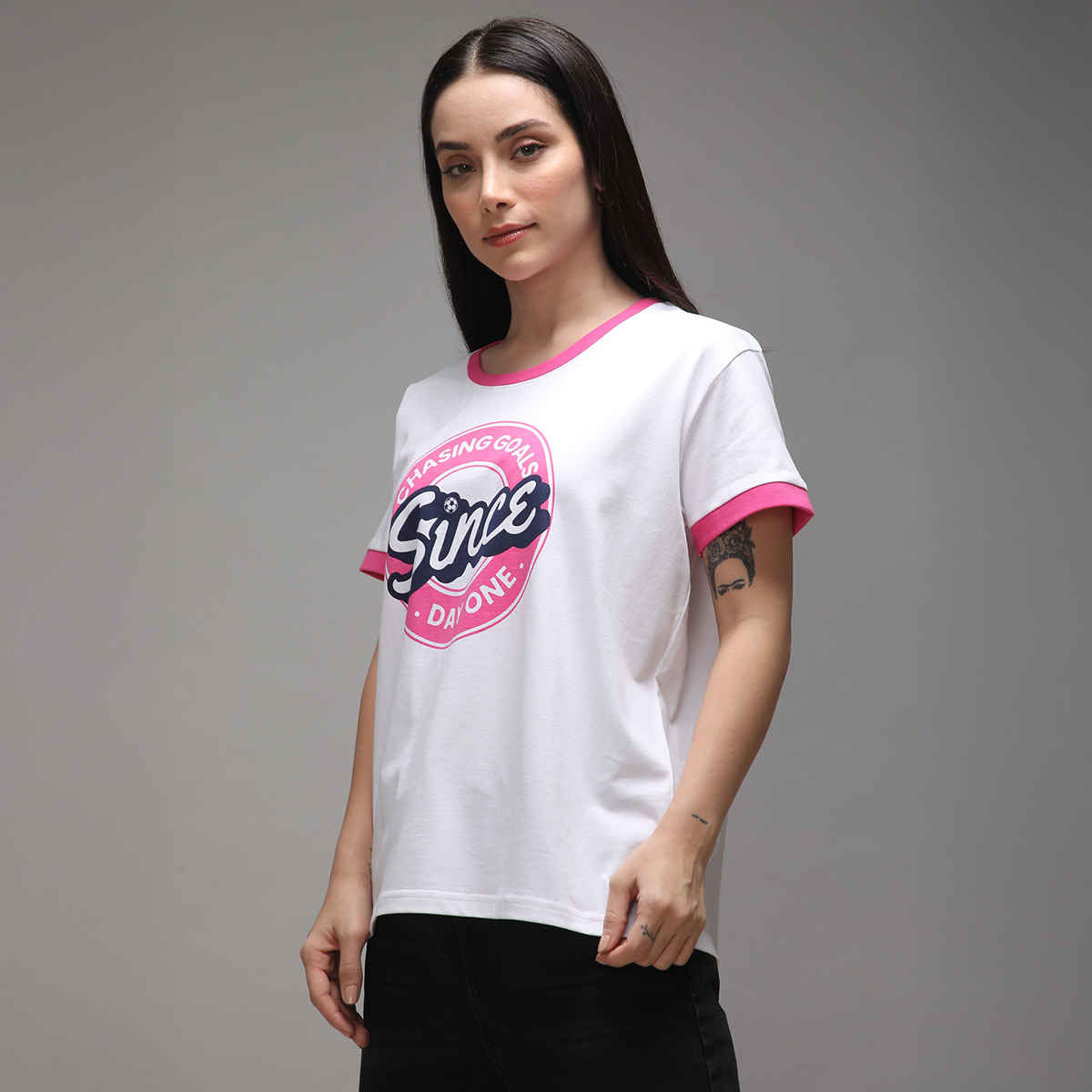 Dillinger Women's Short Sleeve Boxy Regular Printed T-shirt | White - L