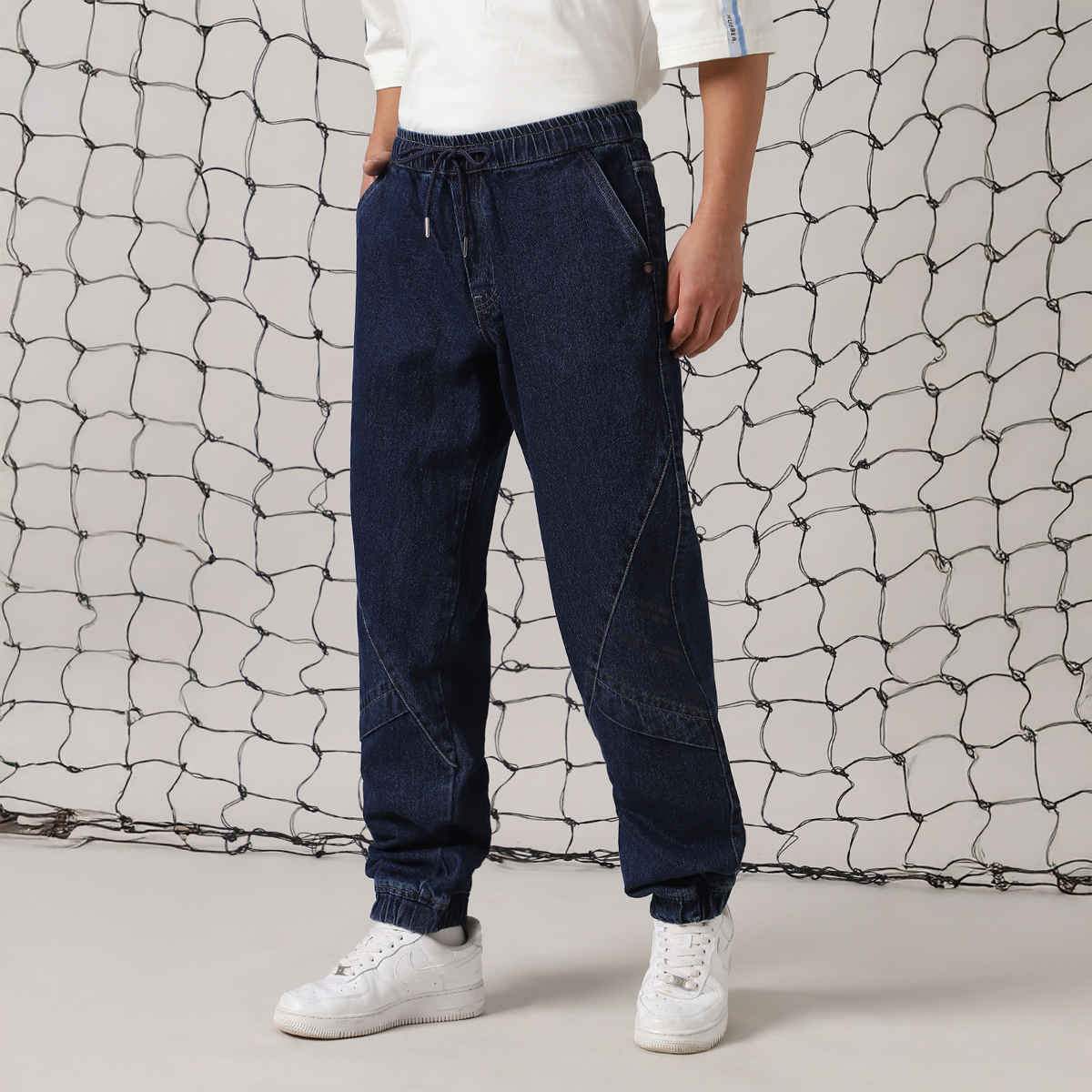 Hubberholme Men's Comfort Baggy Jogger Fit Light Fade Jeans | Dark Blue - 32