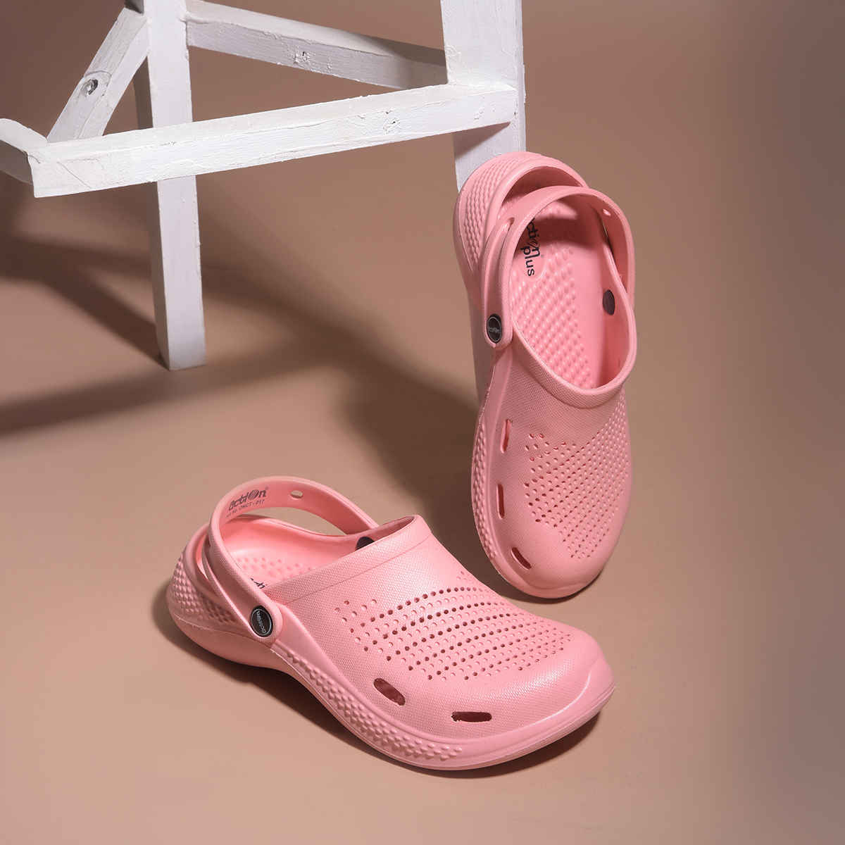 Action Women's Ontc-17 Ultra Lightweight Clogs | Trendy Colors | Air Pass Upper | Peach - UK 6