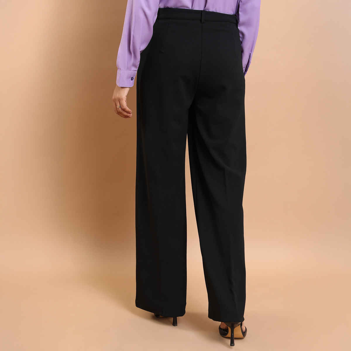 Tokyo Talkies Women's Flared Parallel Trouser | Black - 28