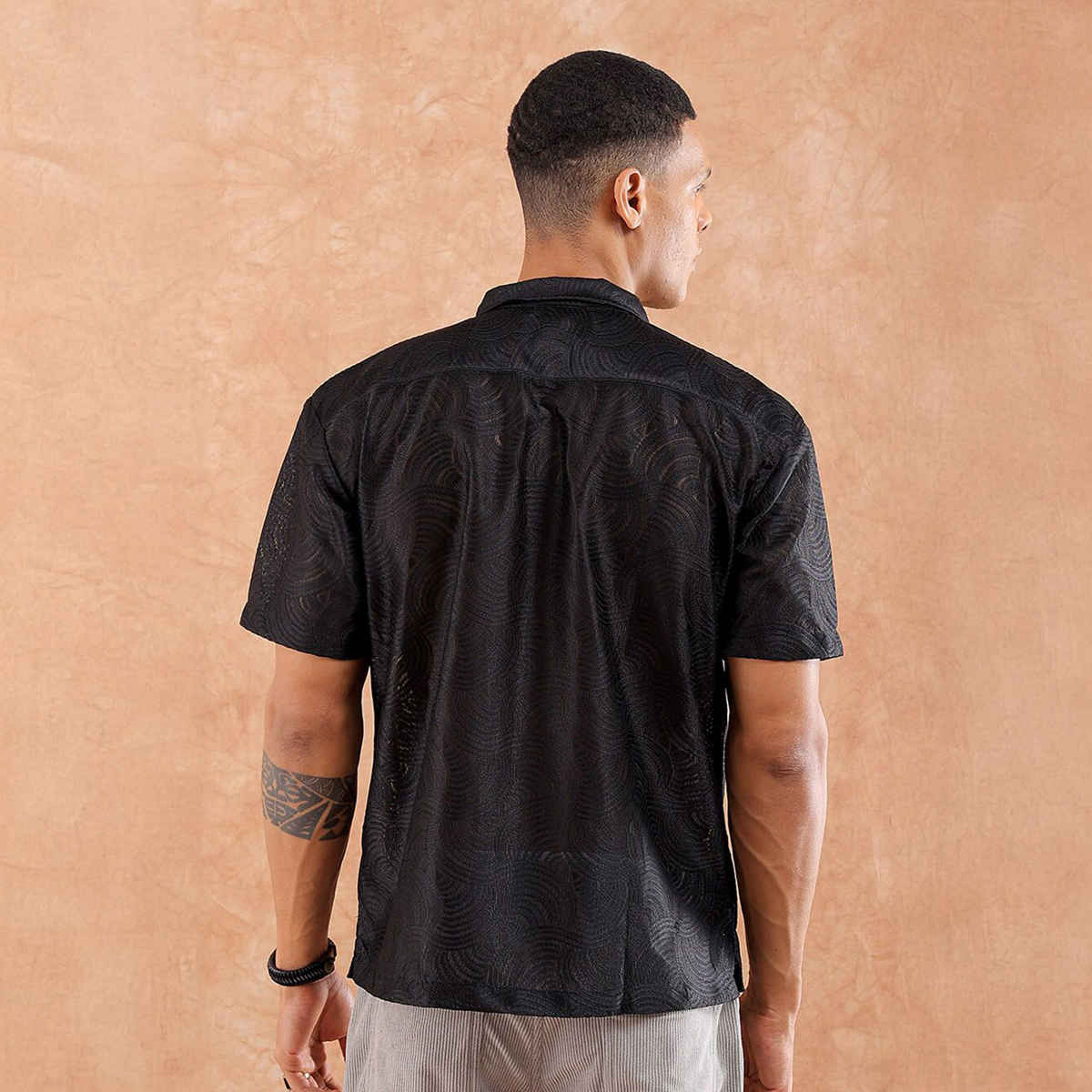 The Indian Garage Co Men's Relaxed Fit Solid Resort Half Sleeve Shirt | Black - L