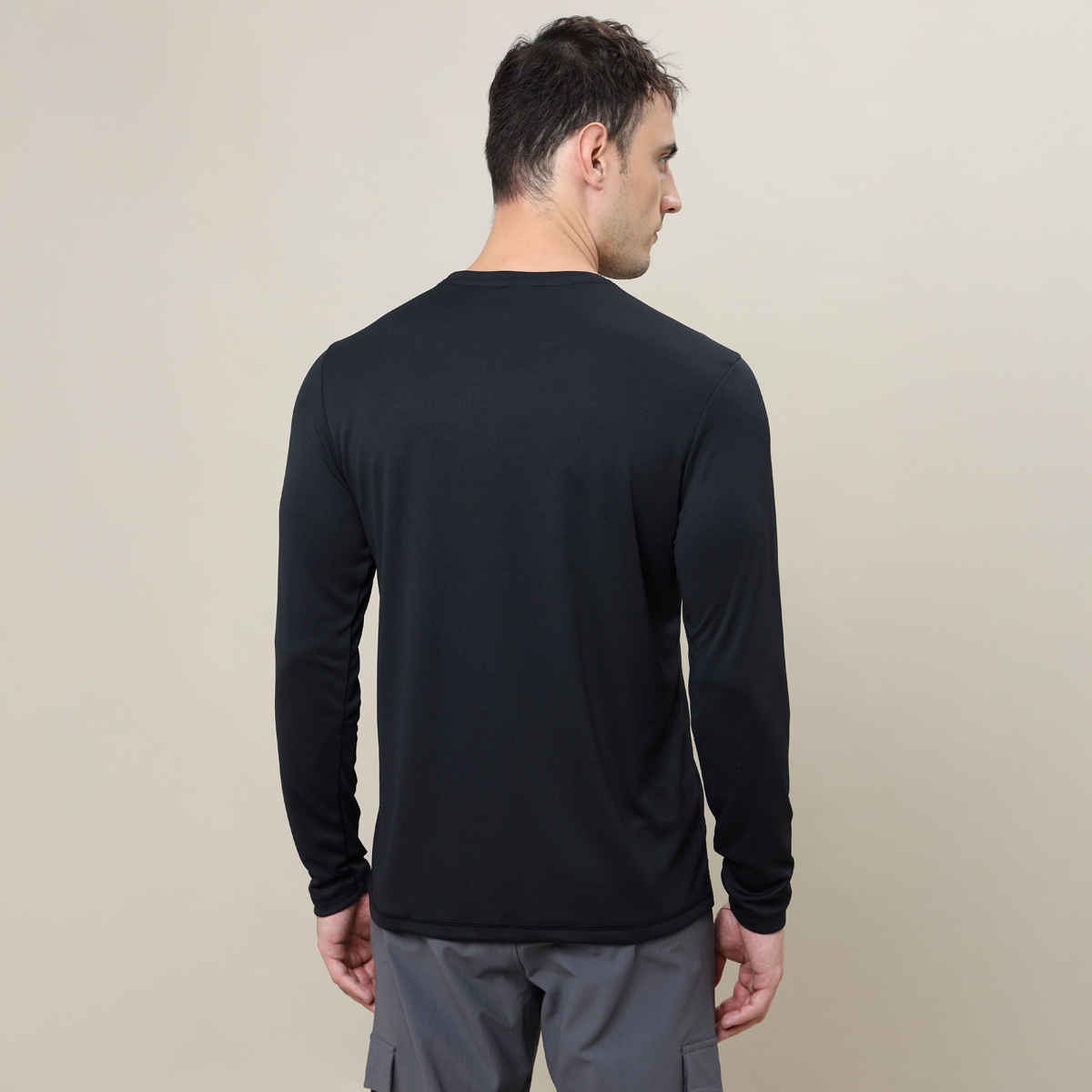 Technosport Men's Poly Solid Slim Fit Round Neck Full Sleeve Sports T-shirt | Black - M