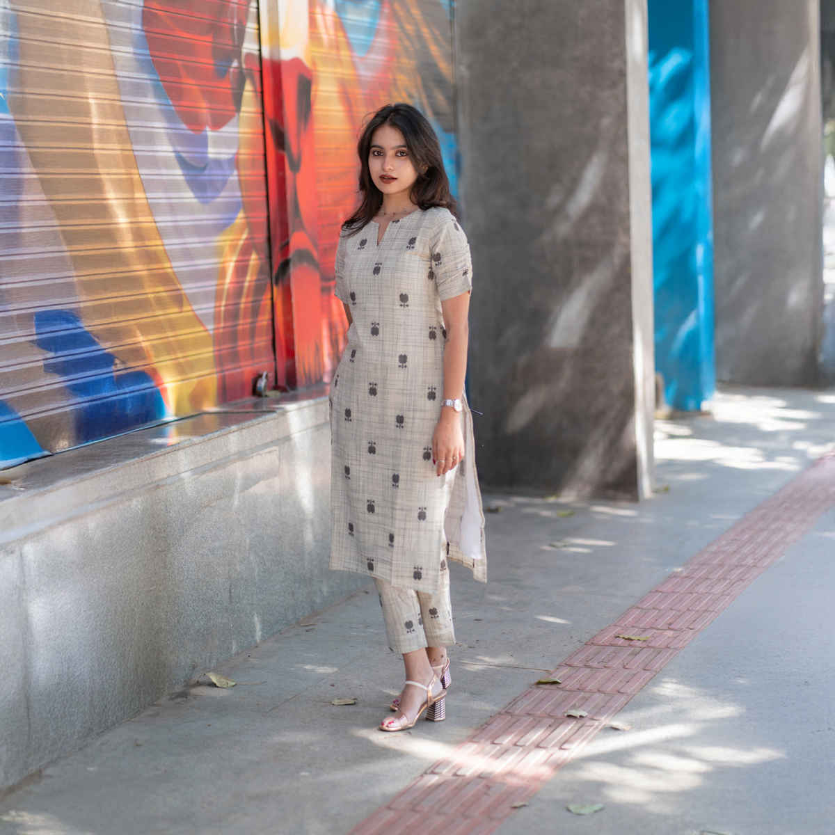 GoSriKi Women's Viscose Rayon Straight Printed Kurta with Pant | OCHI | White - L