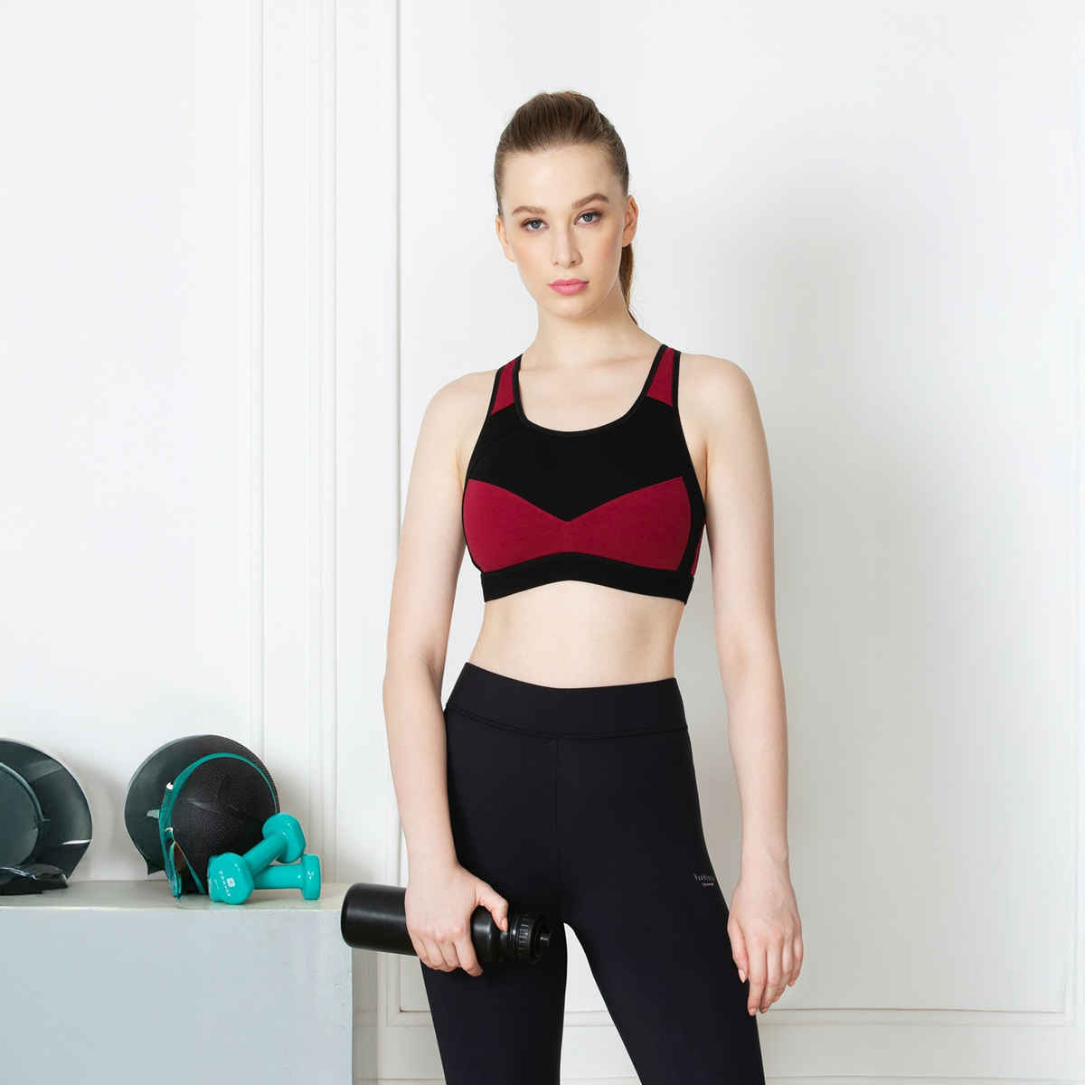 Van Heusen Proactive Women Wine Colour Blocked Anti Bacterial Wireless Racerback Sports Bra |S