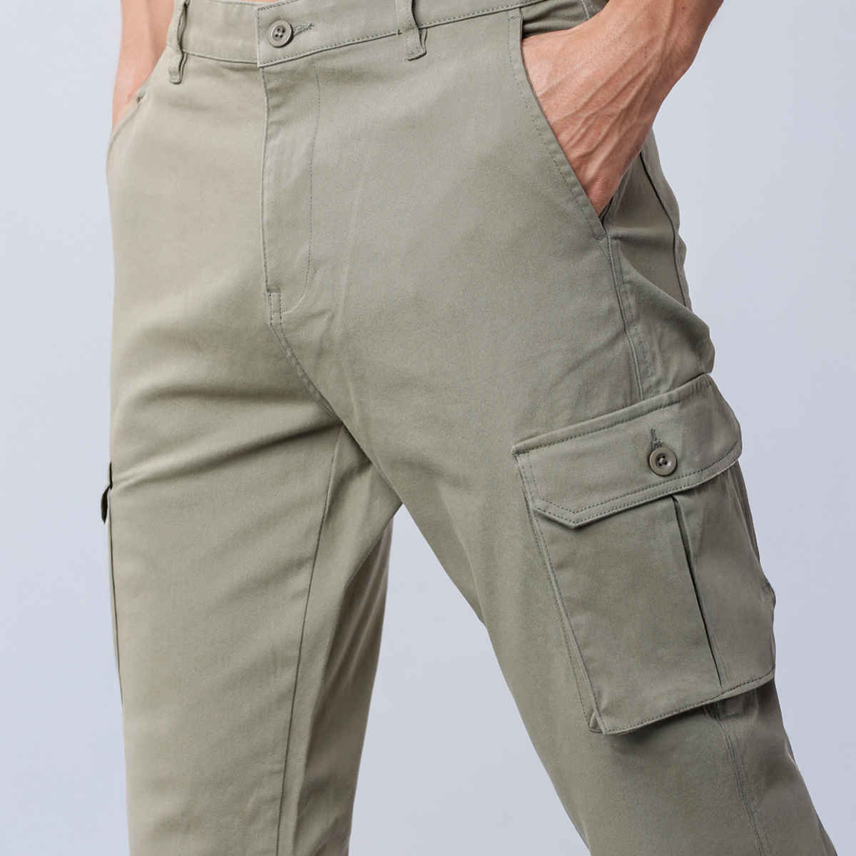 HIGHLANDER Men's Slim Fit Solid Cargos | Capulet Olive - 30