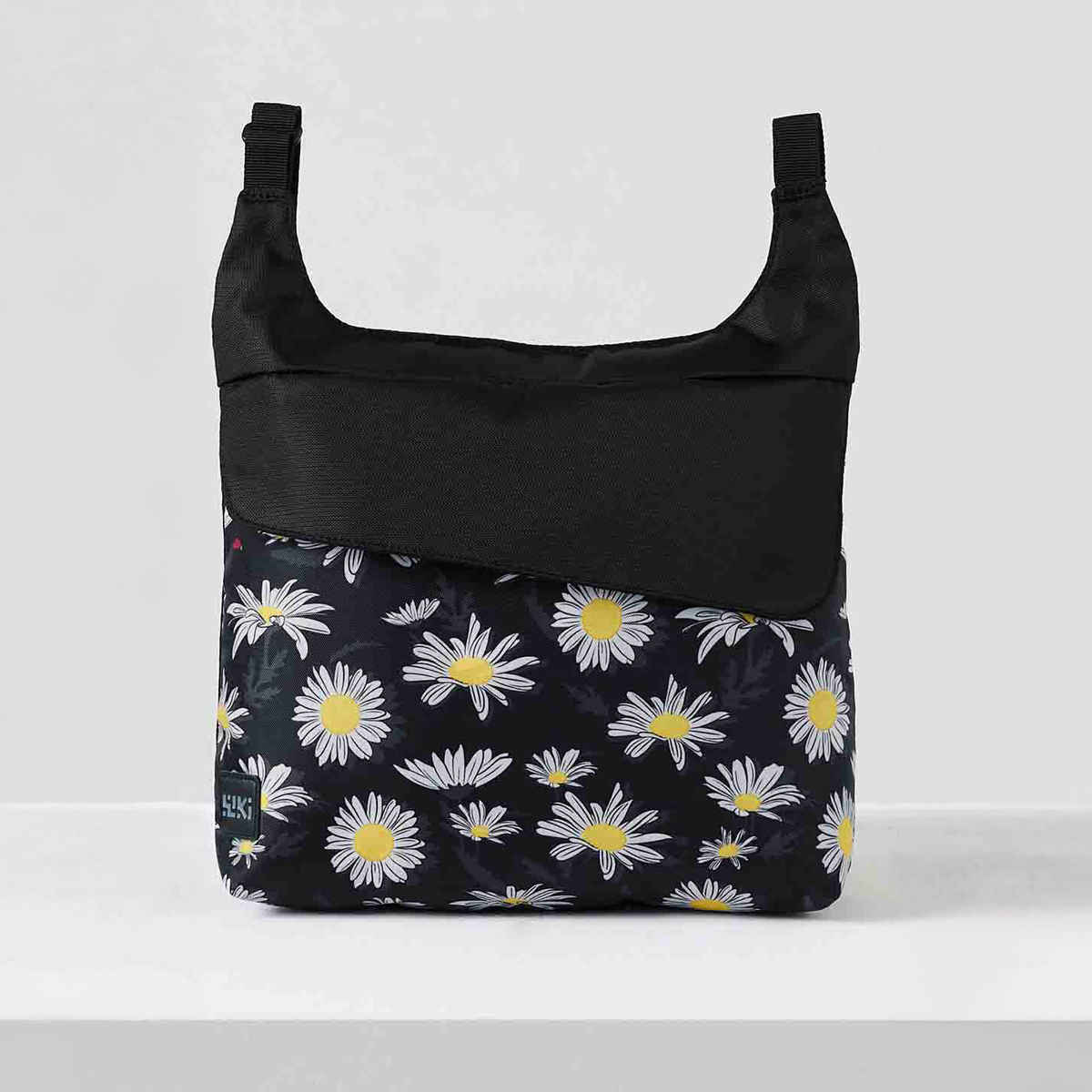 Wildcraft Unisex Poly Oxford and Poly Dobby 9 L Sling Bag | Black - Free Size