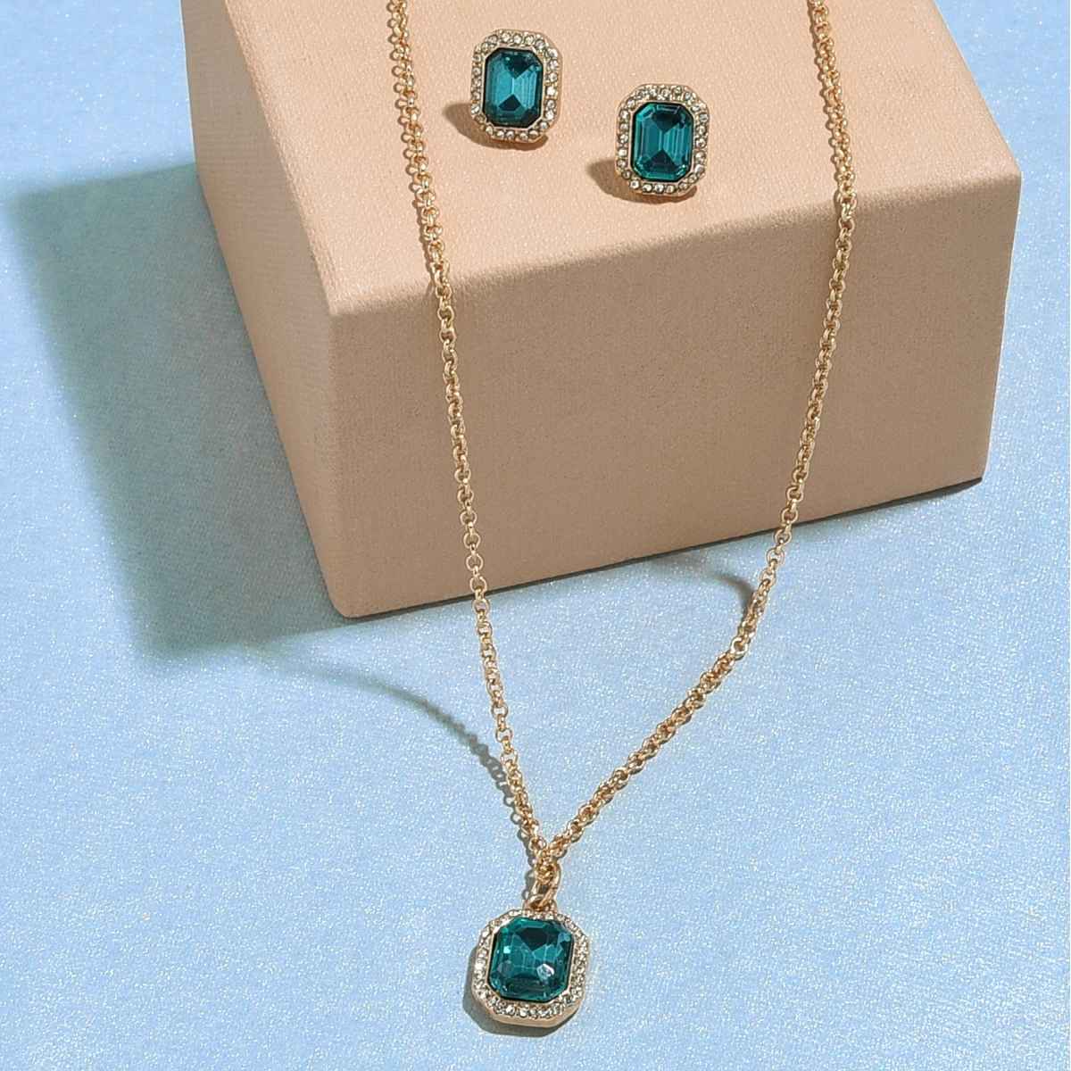 Accessorize London Women's Gold & Green Emerald Pendant And Earring Set - Green