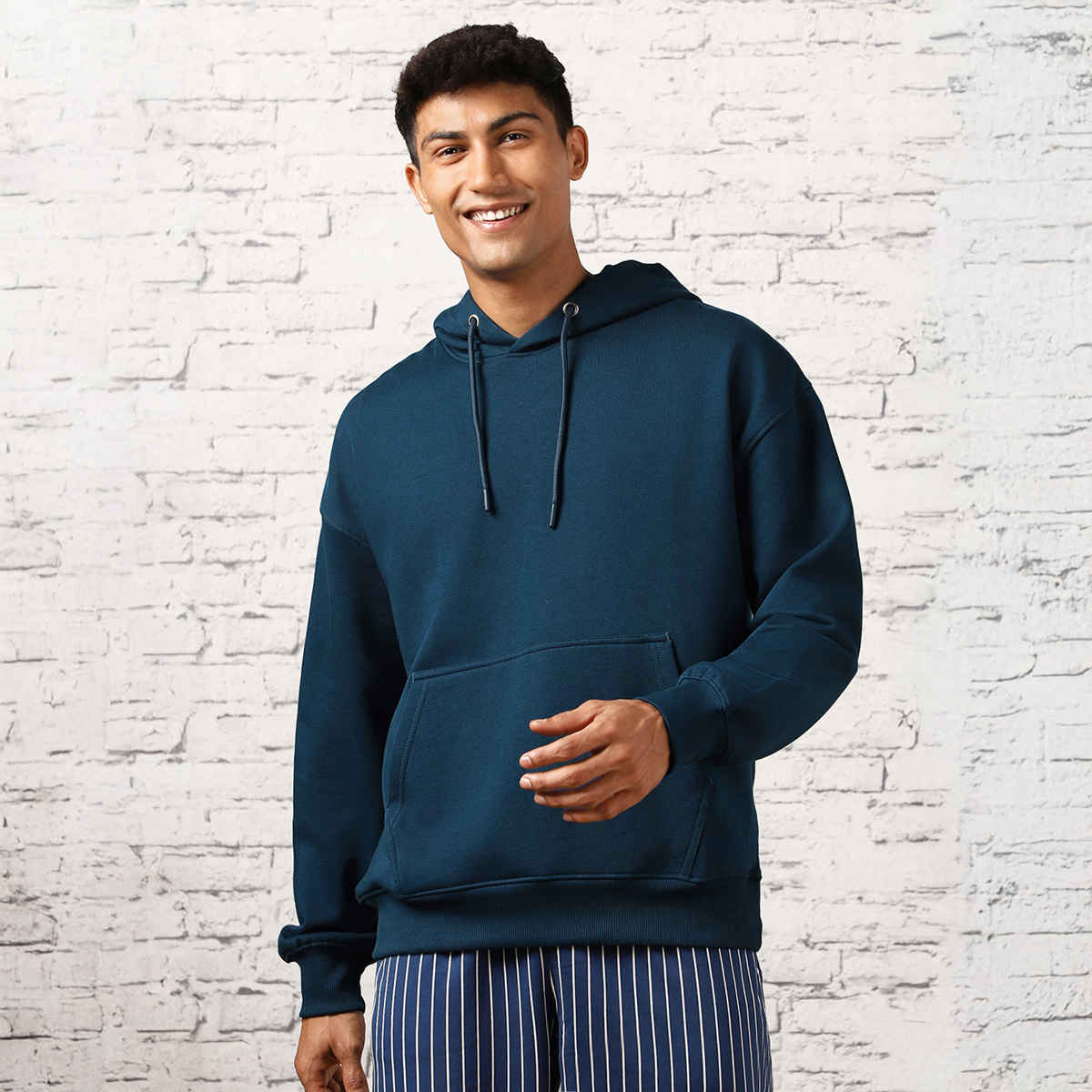 Nobero Men's Oversized Solid Hoodie | Navy Blue - M