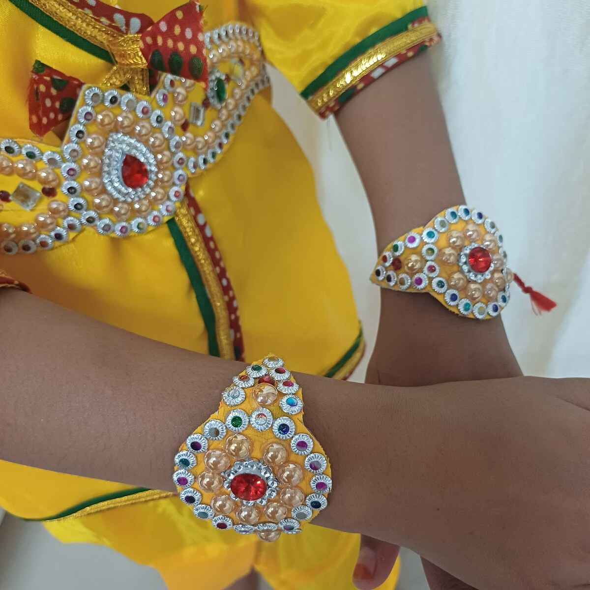 Kids Baju Bandh Golden Work | 9 x 3 cm