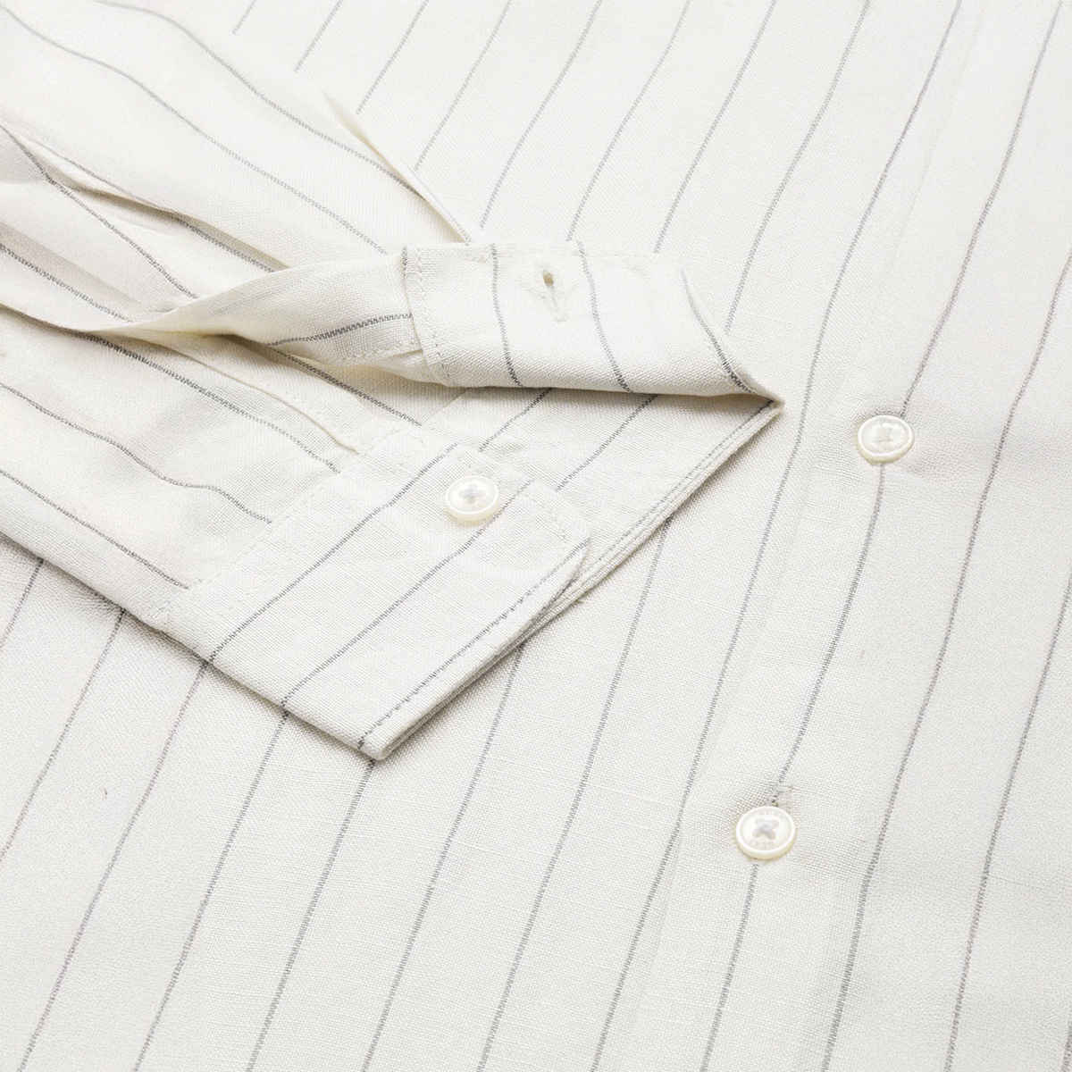 The Bear House Men Slim Fit Striped Cotton Linen Casual Shirt - Wydal | White | L