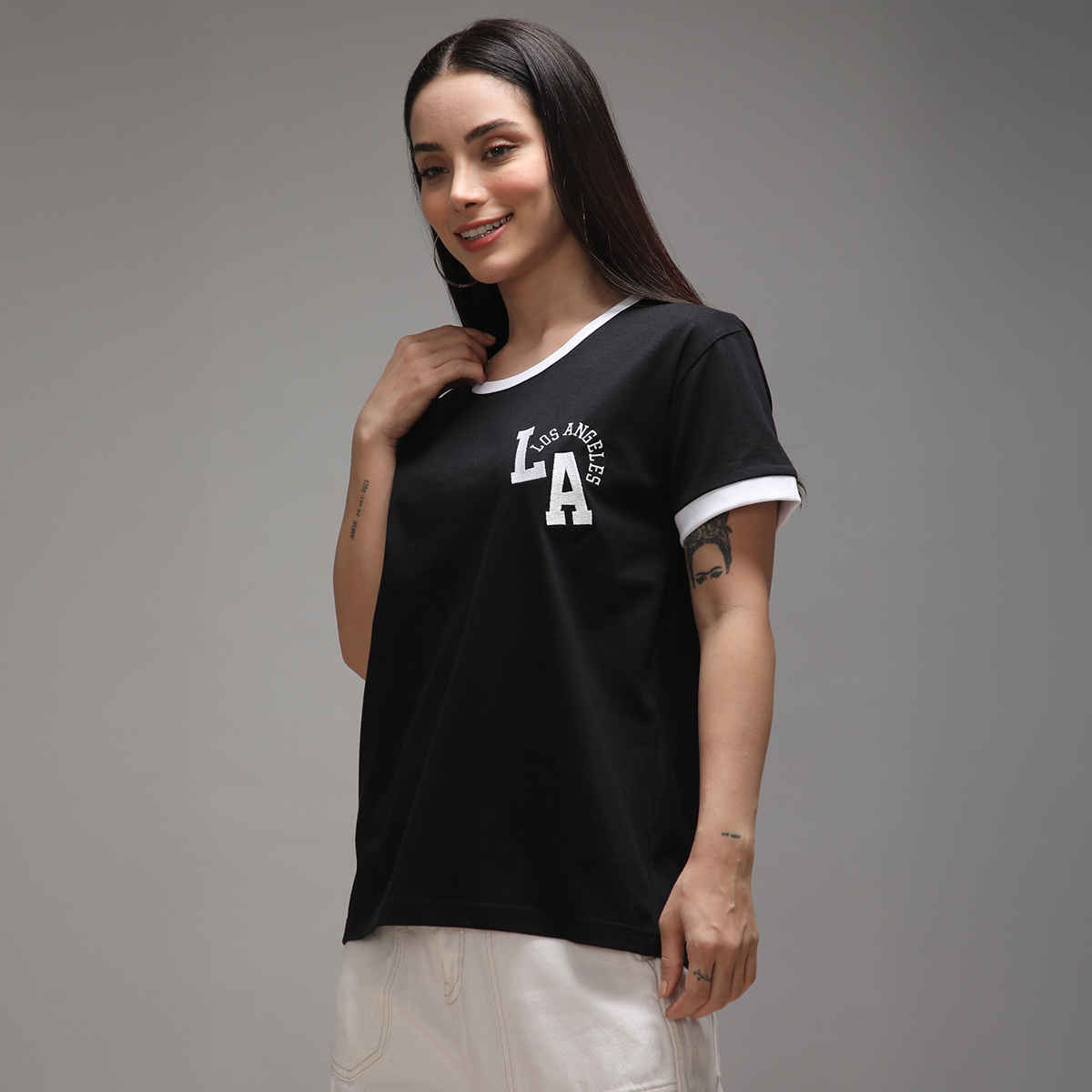 Dillinger Women's Short Sleeve Boxy Regular Varsity Embroidery T-shirt | Black - M