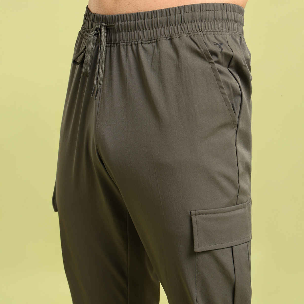 Technosport Men Poly Solid Relax Fit Sports Cargo Trackpants with TS FLEXI | Beetle | 2XL