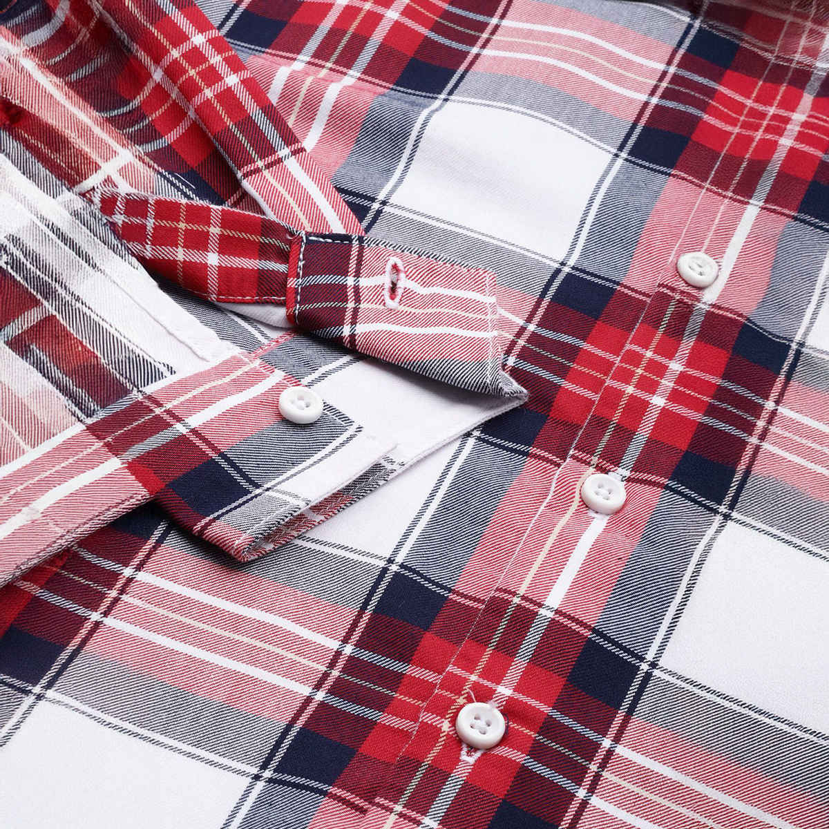 The Indian Garage Co Men's Regular Fit Checkered Casual Shirt | Red - S