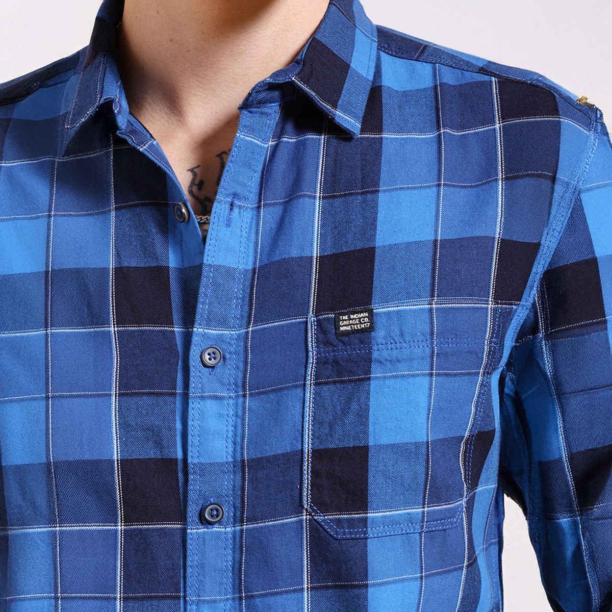 The Indian Garage Co Men's Slim Fit Checkered Casual Shirt | Blue - S