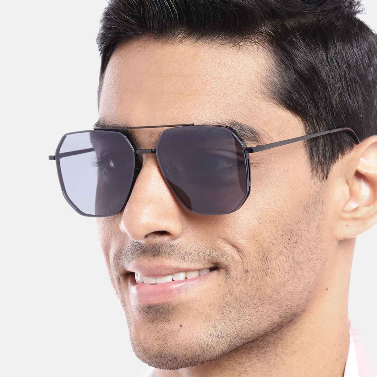 Carlton London Premium Men Polarised & UV Protected Lens Rectangle Sunglasses - CLSM134