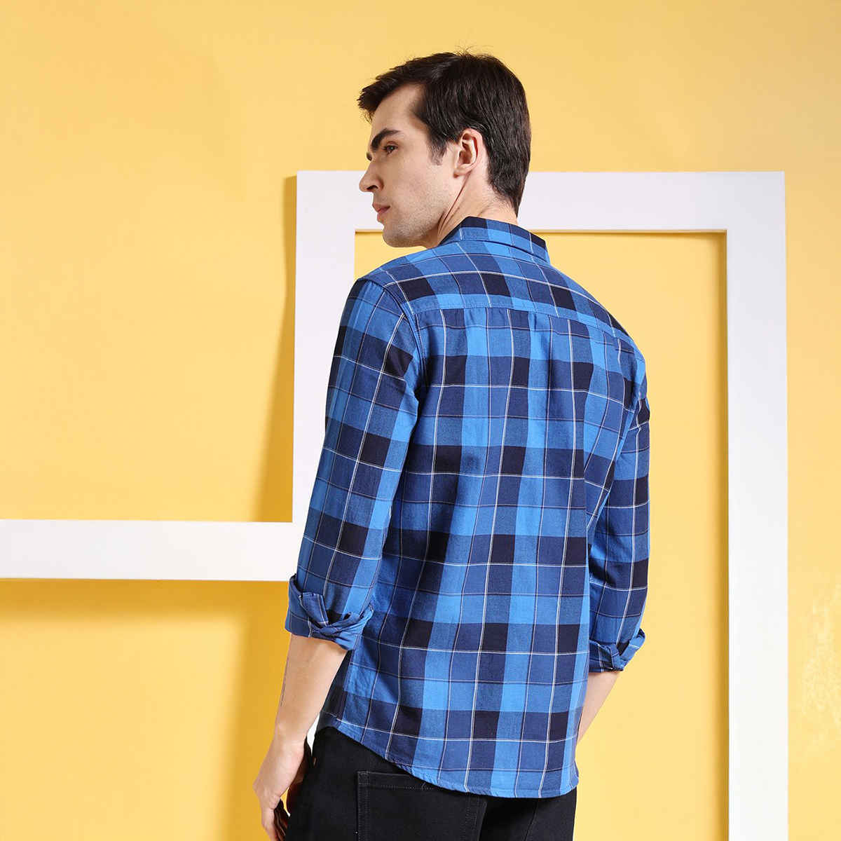 The Indian Garage Co Men's Slim Fit Checkered Casual Shirt | Blue - S