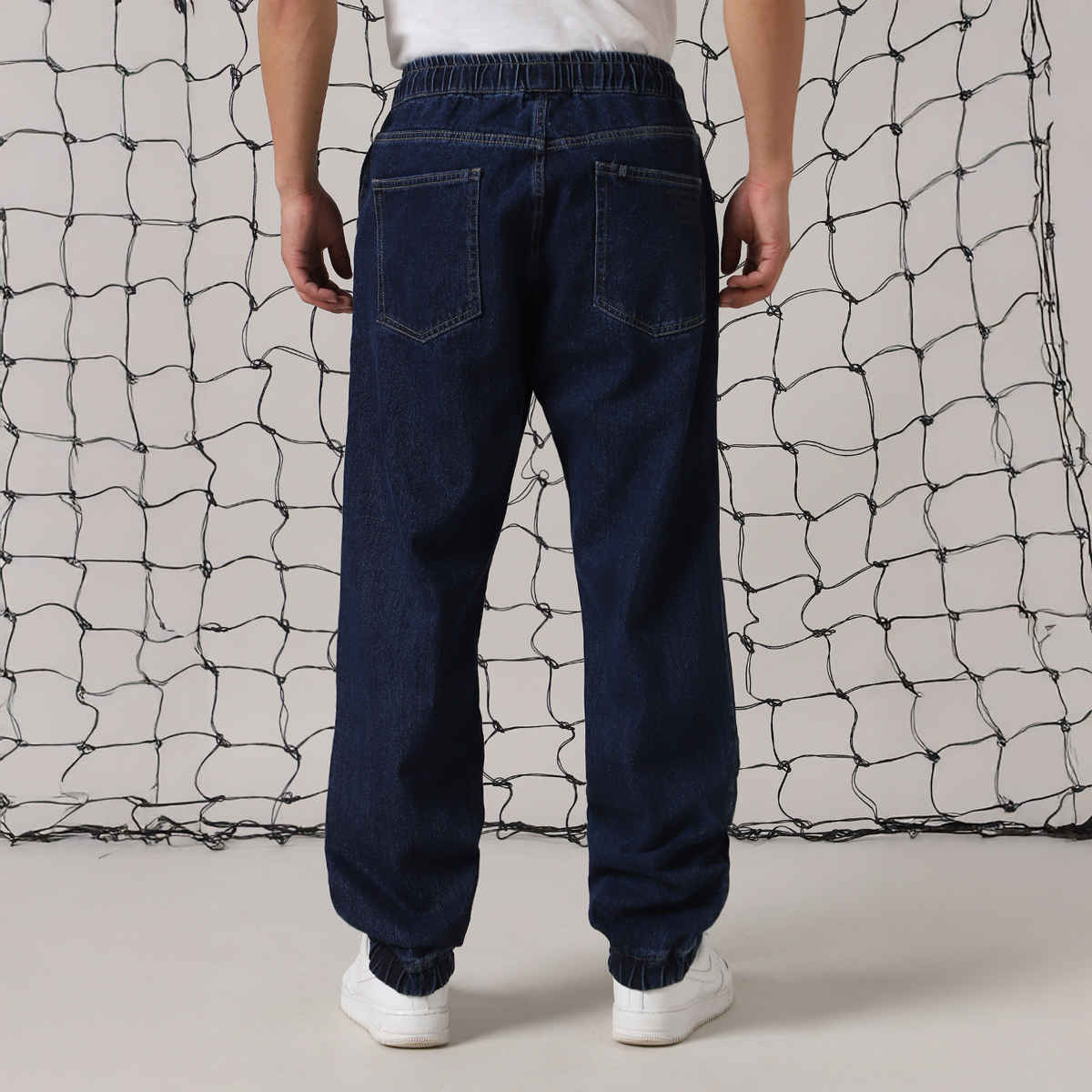 Hubberholme Men's Comfort Baggy Jogger Fit Light Fade Jeans | Dark Blue - 32