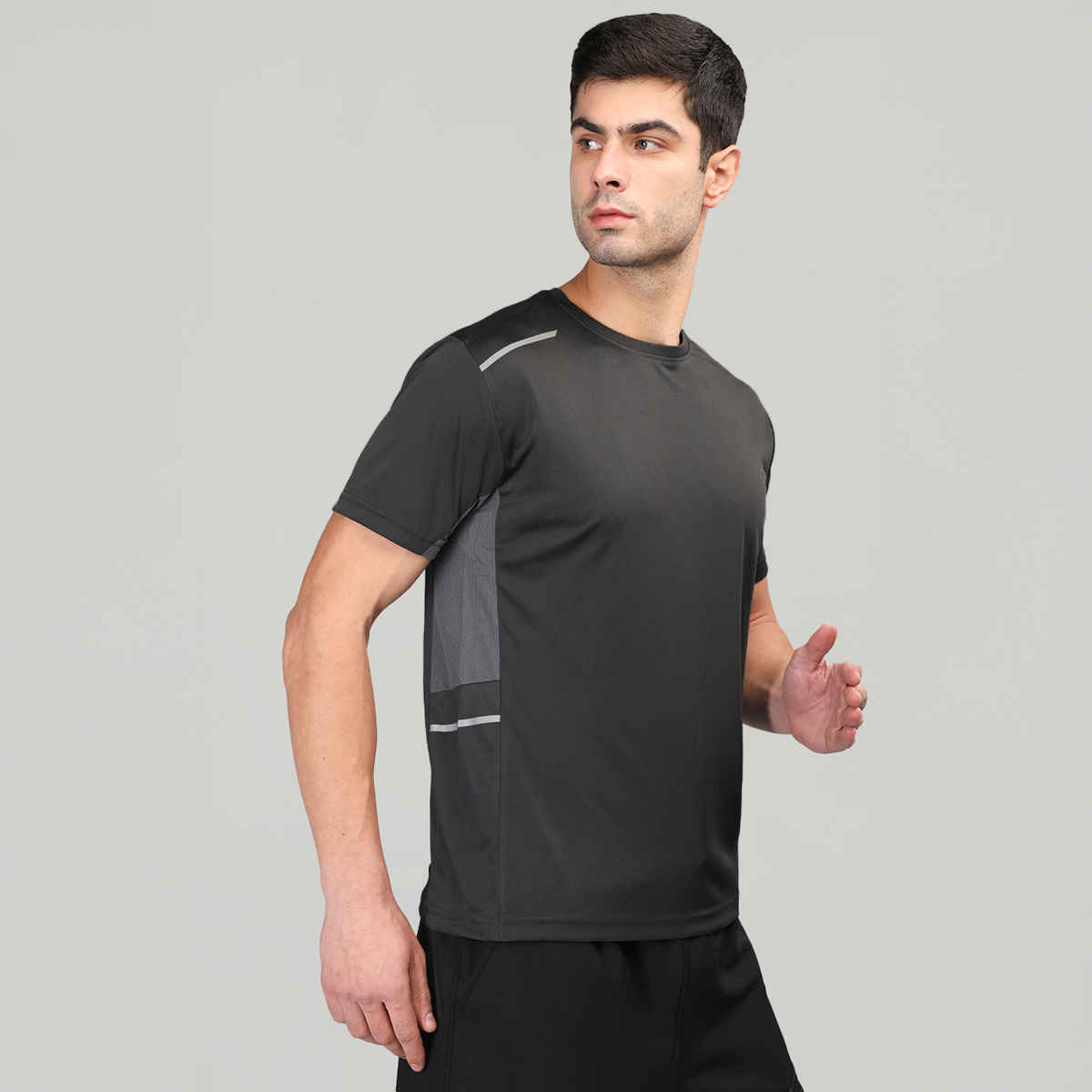 Chkokko Men's Solid Regular Fit Sports T-shirt | Black - L