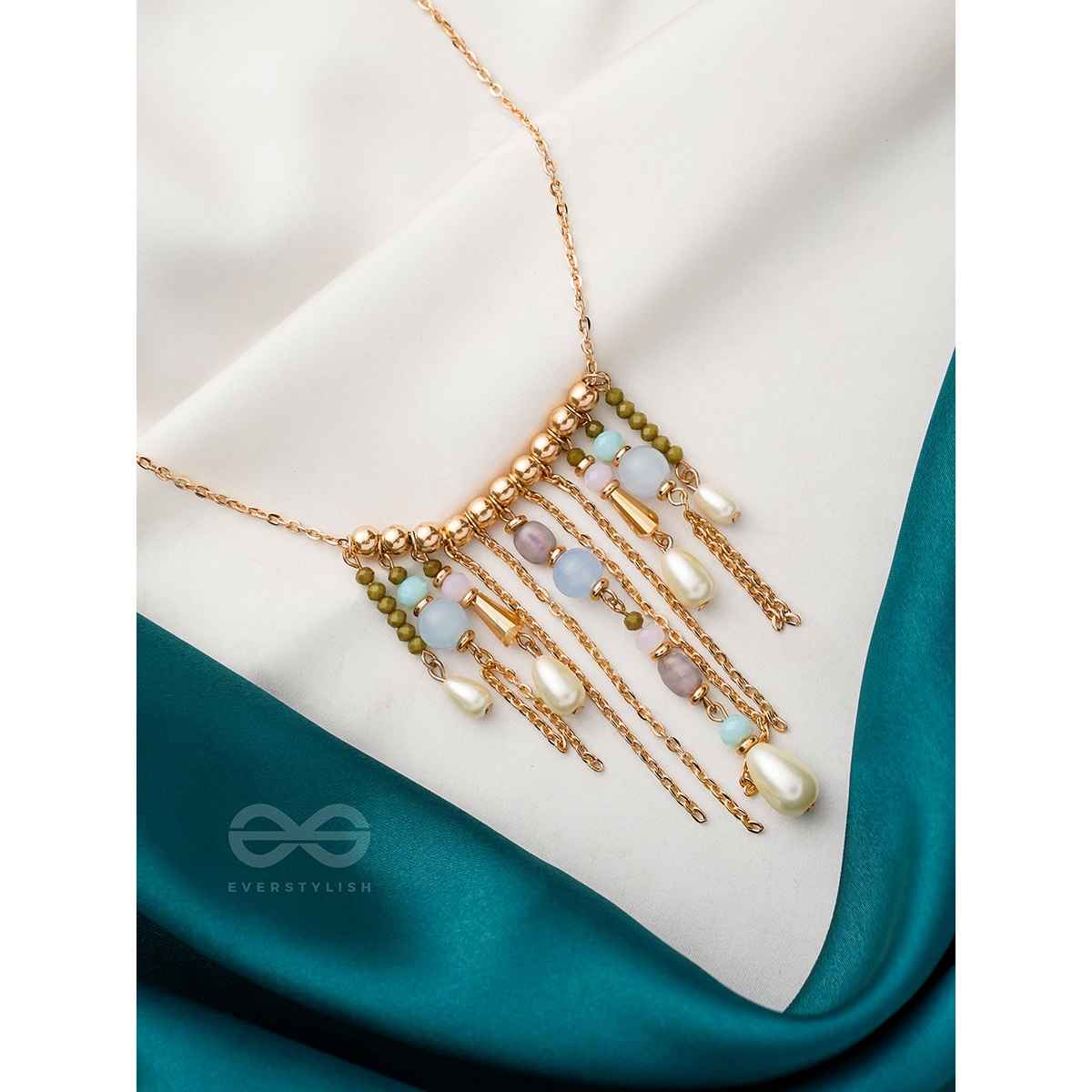 Everstylish The Scotch Mist- Golden Embellished Necklace With Anti-tarnish Coating
