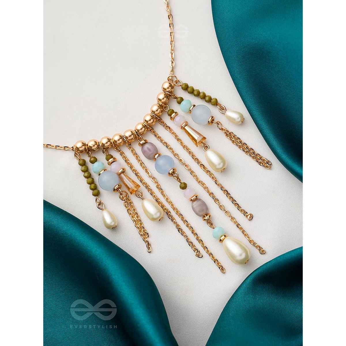 Everstylish The Scotch Mist- Golden Embellished Necklace With Anti-tarnish Coating