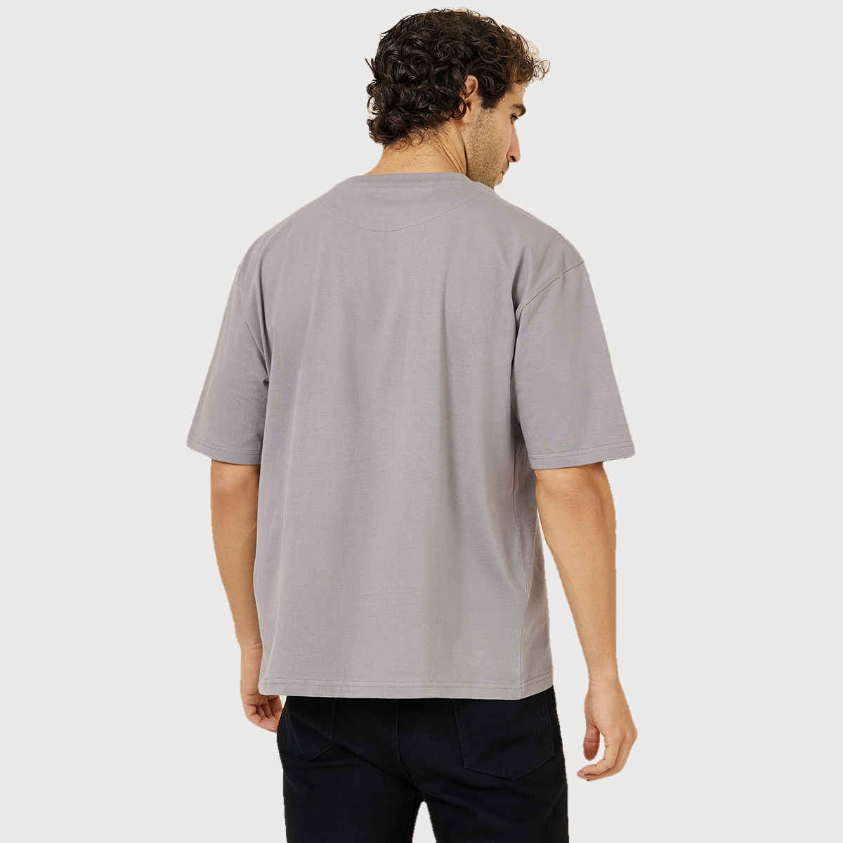 Styli Men's Oversized Fit Tee with Pocket Flock Print | Grey - M