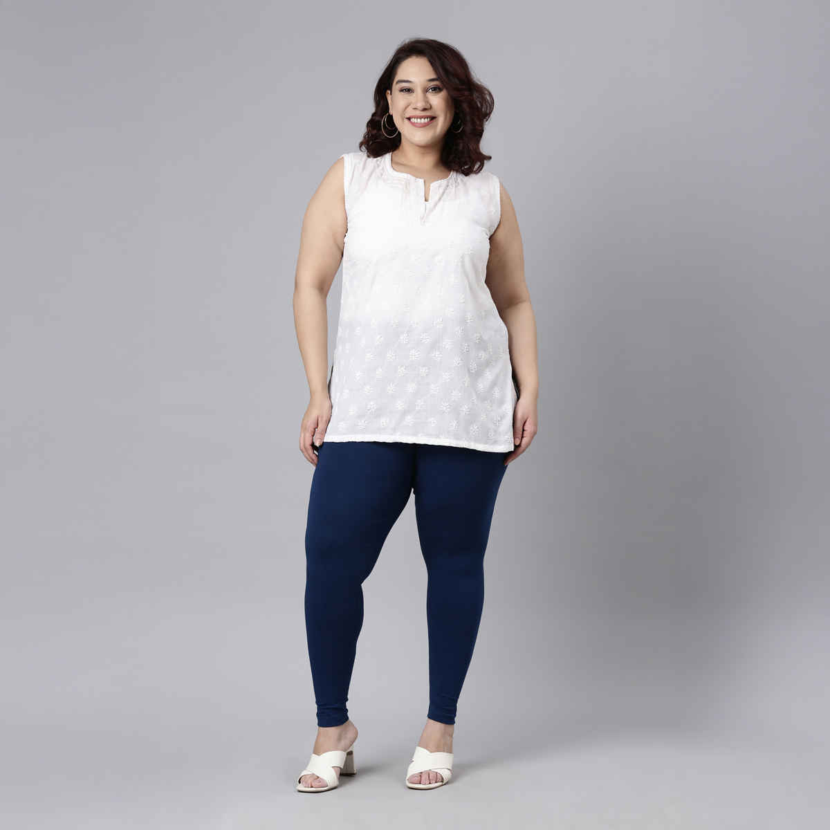 Go Colors Women's Solid Mid Rise Ankle Length Leggings | Royal - 2XL