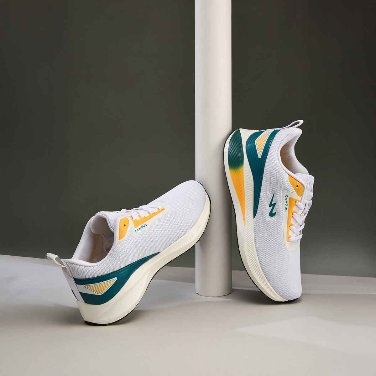 Campus Men's Camp Kripto Running Shoes | White | UK9