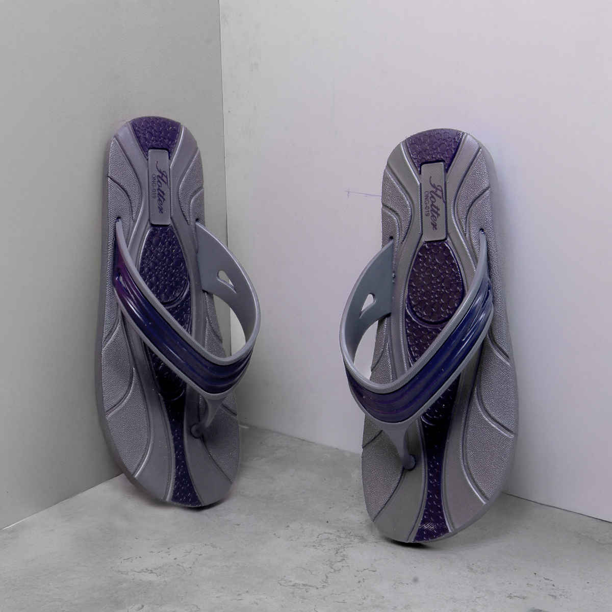 Action Men's Ong-19 Slippers | Evening Walk | Bathroom | Room Slippers | Dark Grey and Navy Blue - UK 6