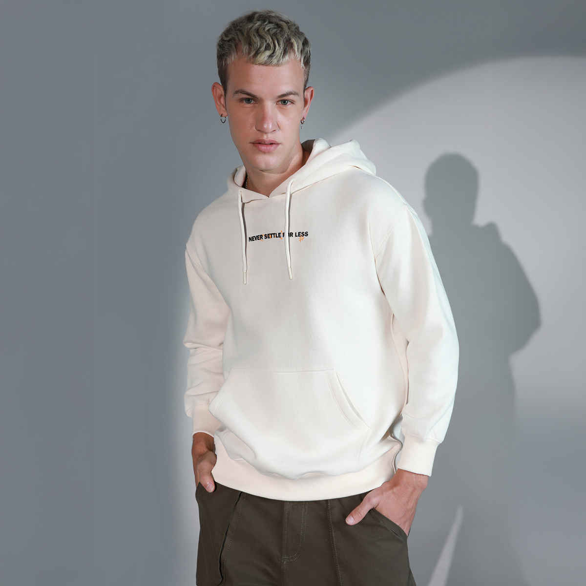 Hubberholme Men's Typography Printed Hooded Sweatshirt | White - M