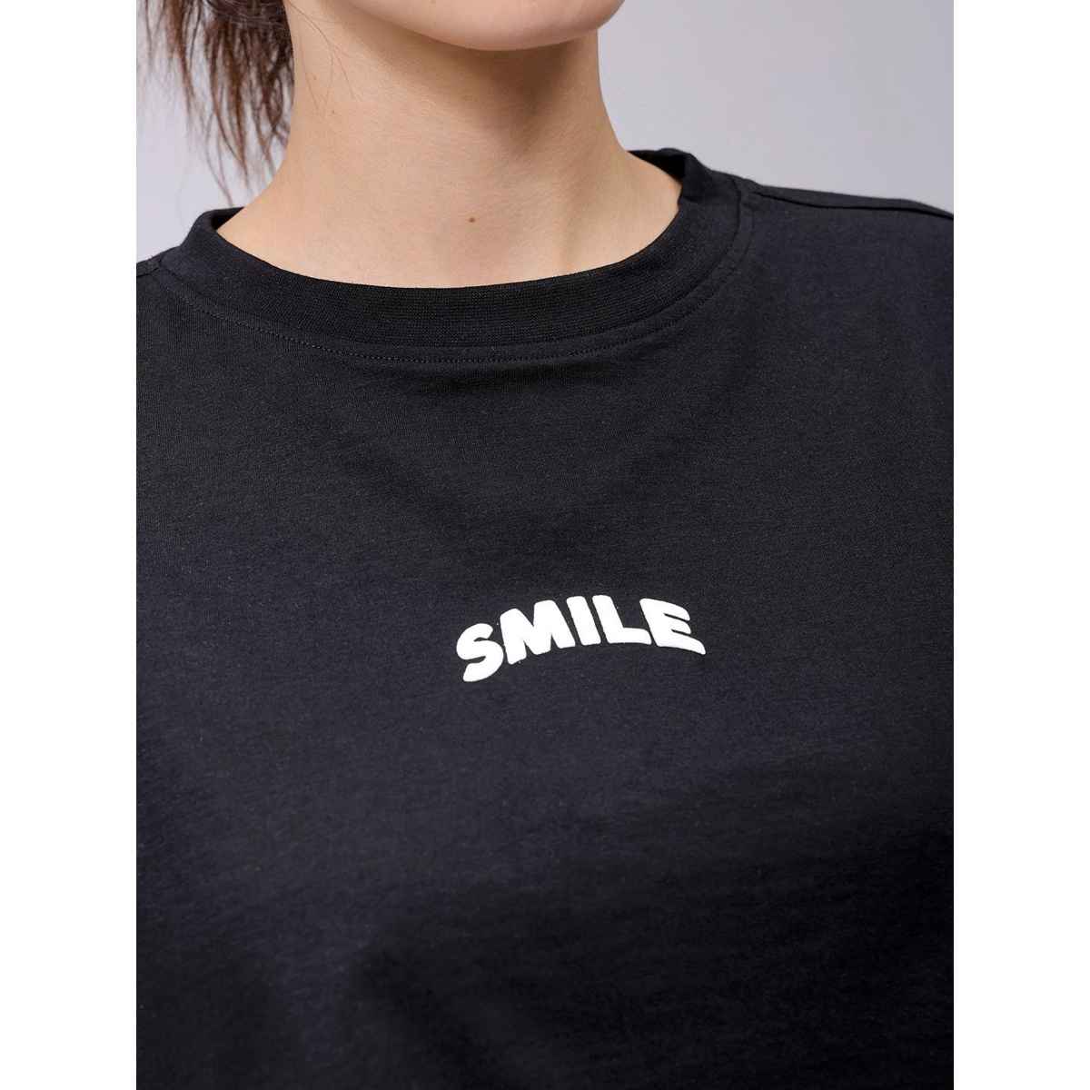 Freehand Women's Boxy Solid Casual Cropped T-shirt | 0424-Zfhcntee6-01 | Black - L