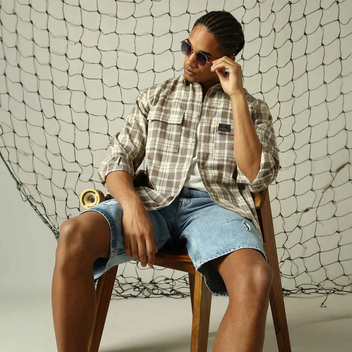 Hubberholme Men's Spread Collar Tartan Checks Double Pockets Oversized Casual Shirt | Beige - 40