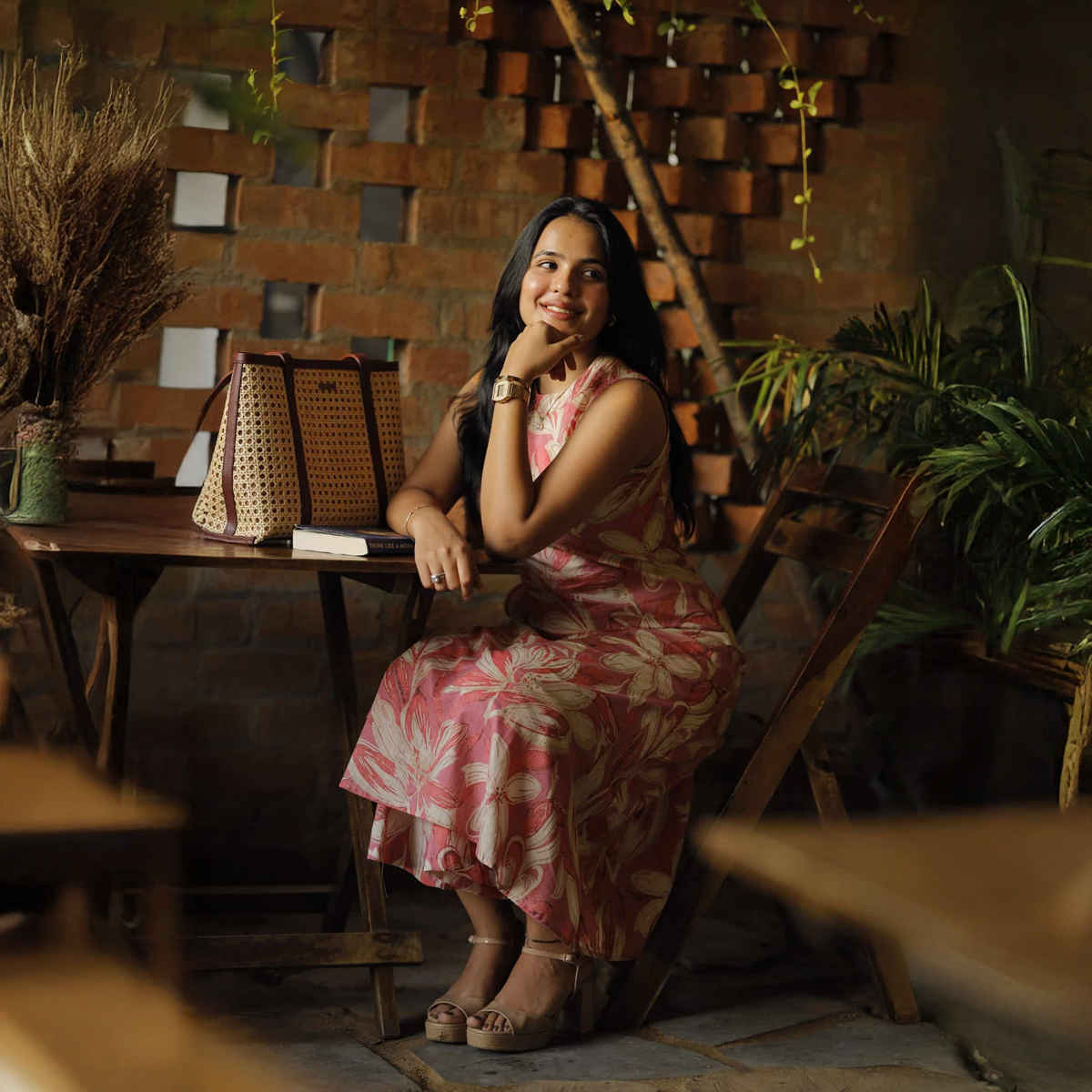 GoSriKi Women's Rayon Blend Straight Printed Kurta with Pant | Pink - S