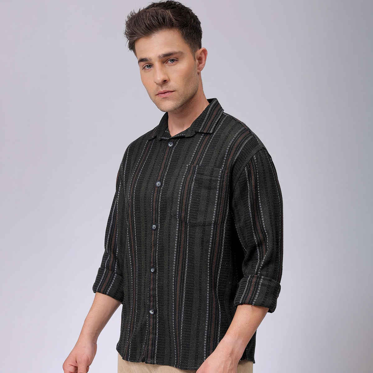 The Indian Garage Co Men's Relaxed Fit Striped Resort Shirt | Black - L