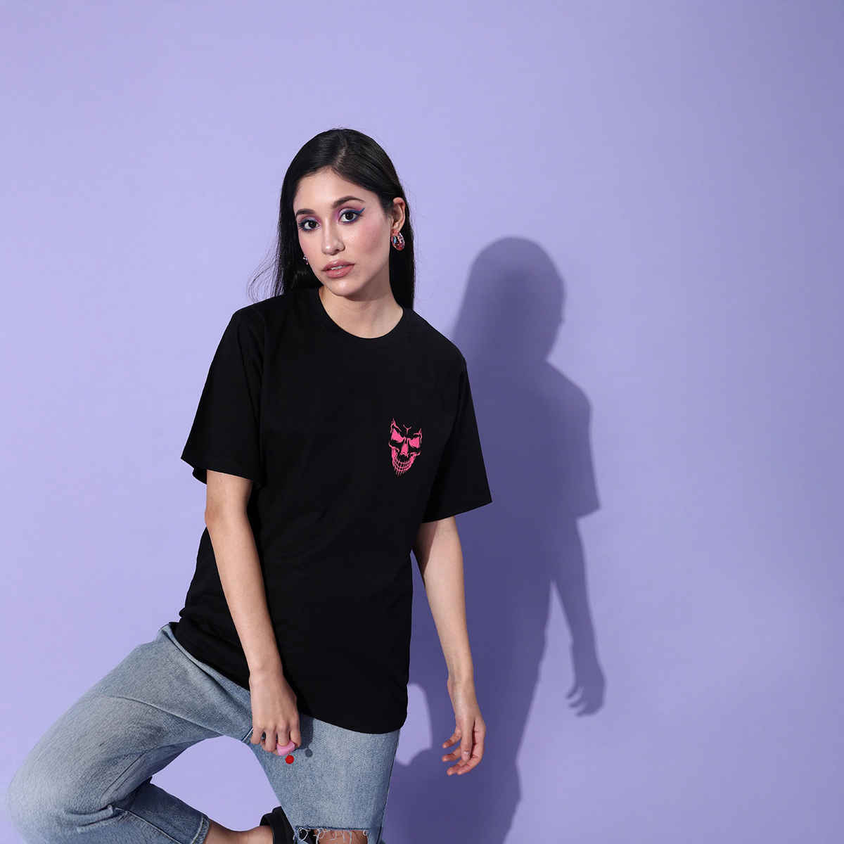 Difference of Opinion Women T-shirt - Black | Classic Fit | M