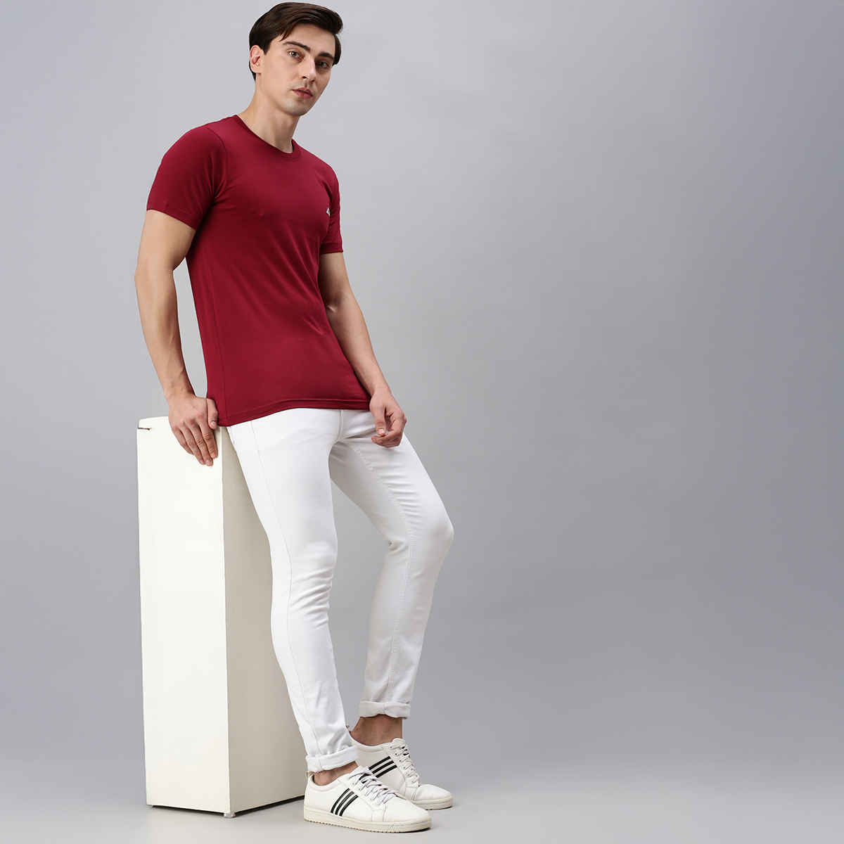 Onn Men's Platina Pure Comfort Supima Cotton Round Neck T-Shirt | Maroon - M