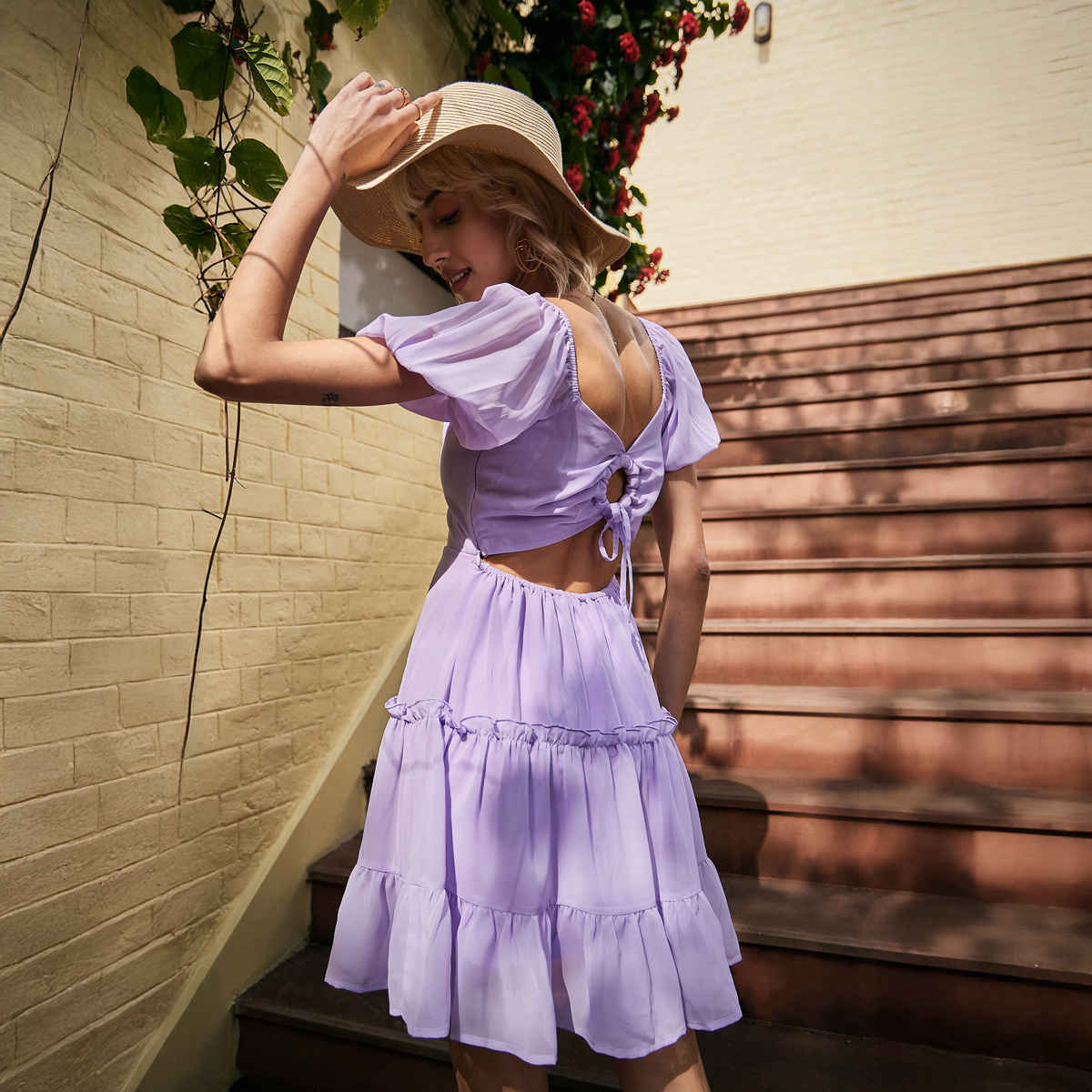 SASSAFRAS Women's Sweetheart Neck Short Skater Dress | Lavender - L