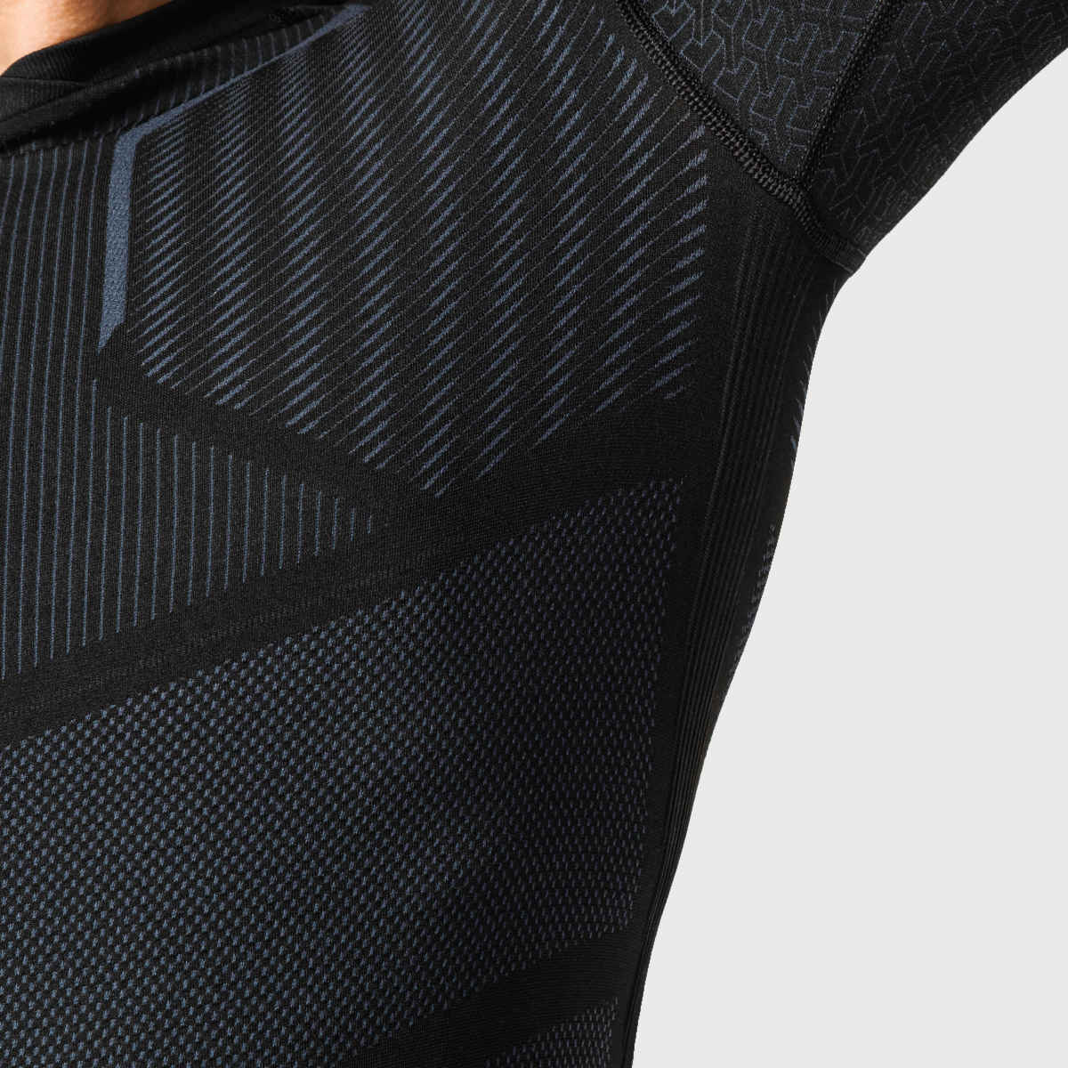 Decathlon | Kipsta Men's Quick Dry Long Sleeve Compression T-shirt | Black - M