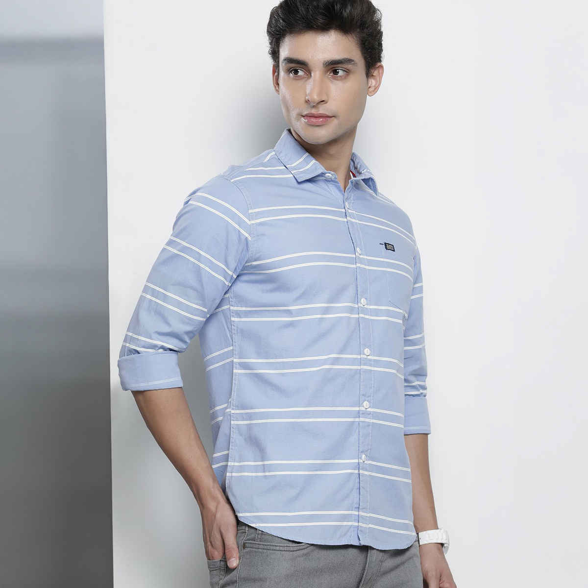 The Indian Garage Co Men's Slim Fit Striped Casual Shirt | Blue - S