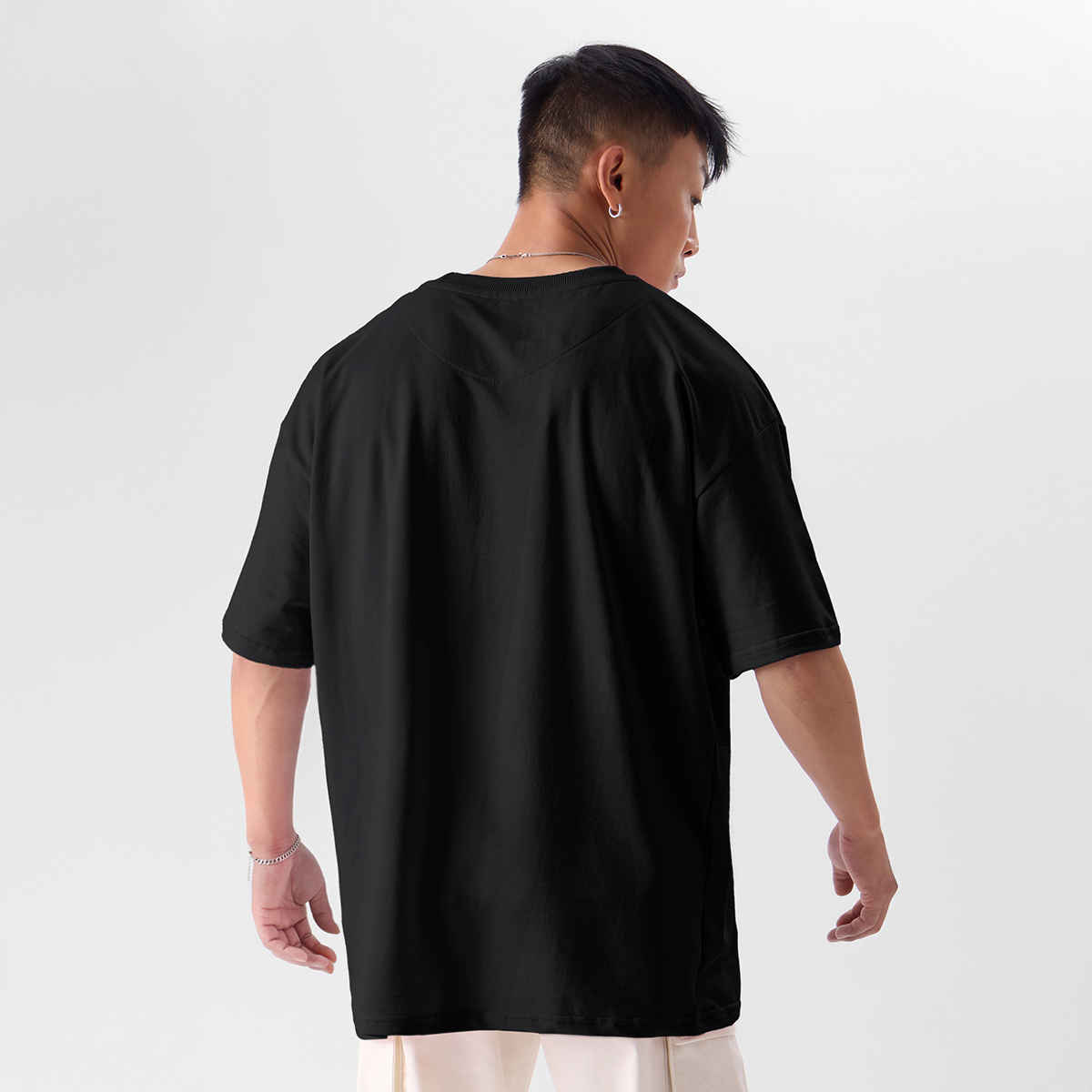 The Souled Store Men's Solids Black Oversized T-shirt | Black - 2XL