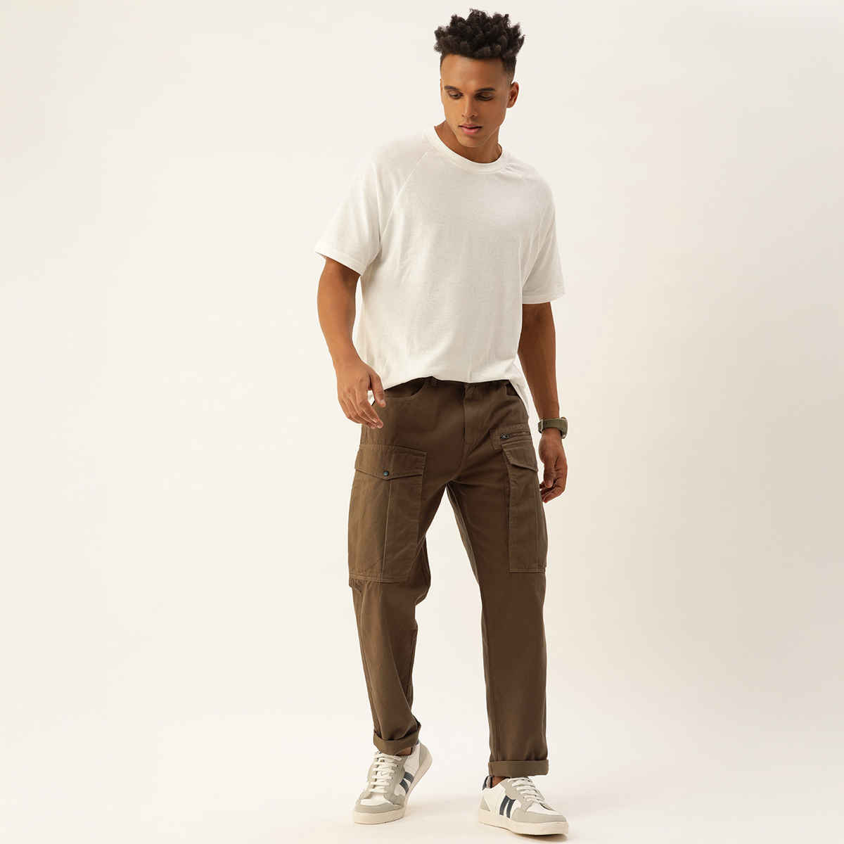 Bene Kleed Men's Relax Fit Cargo Trousers | Brown - 34