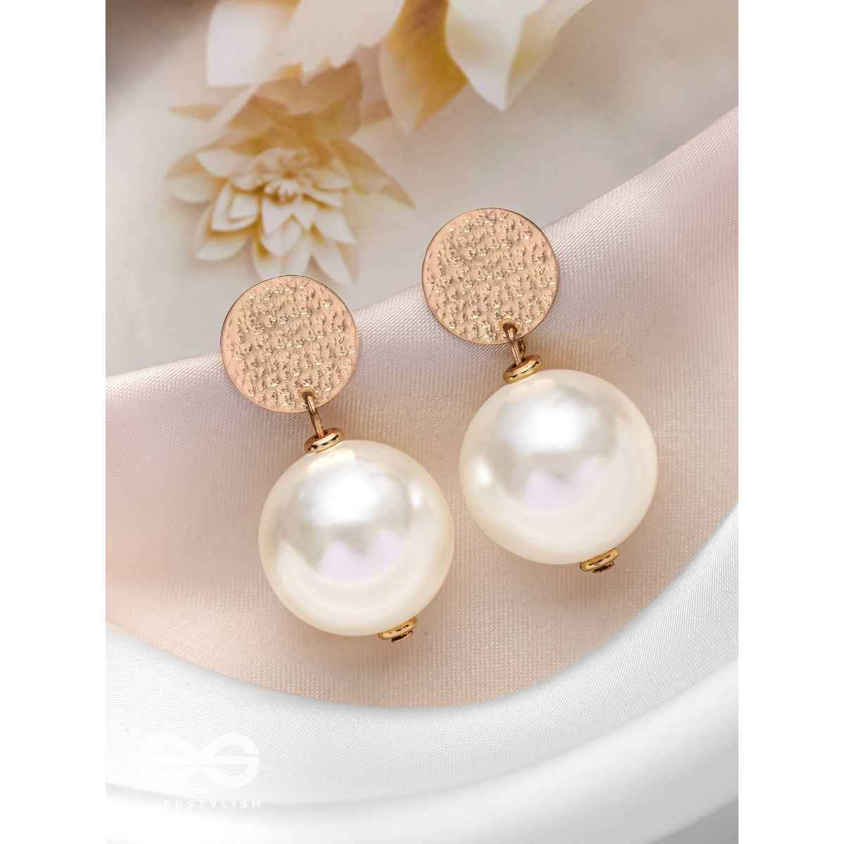 Everstylish The Classic Lustre - Pearl Drop Earrings
