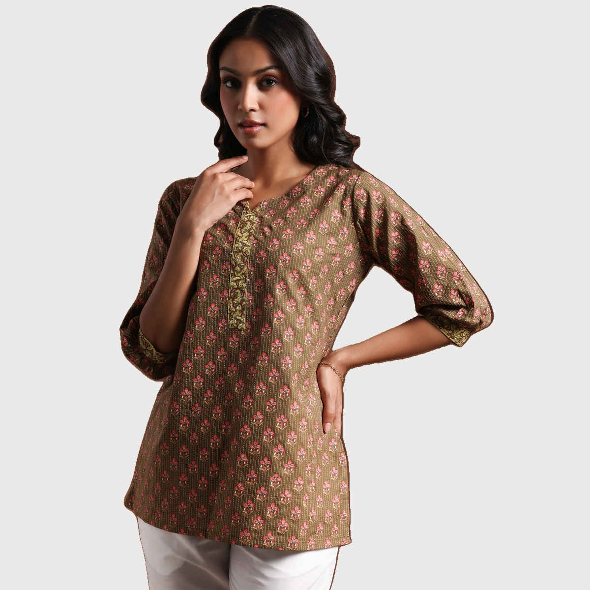 Libas Women Floral Printed Olive Straight Kurti With Thread Work | Olive | XL