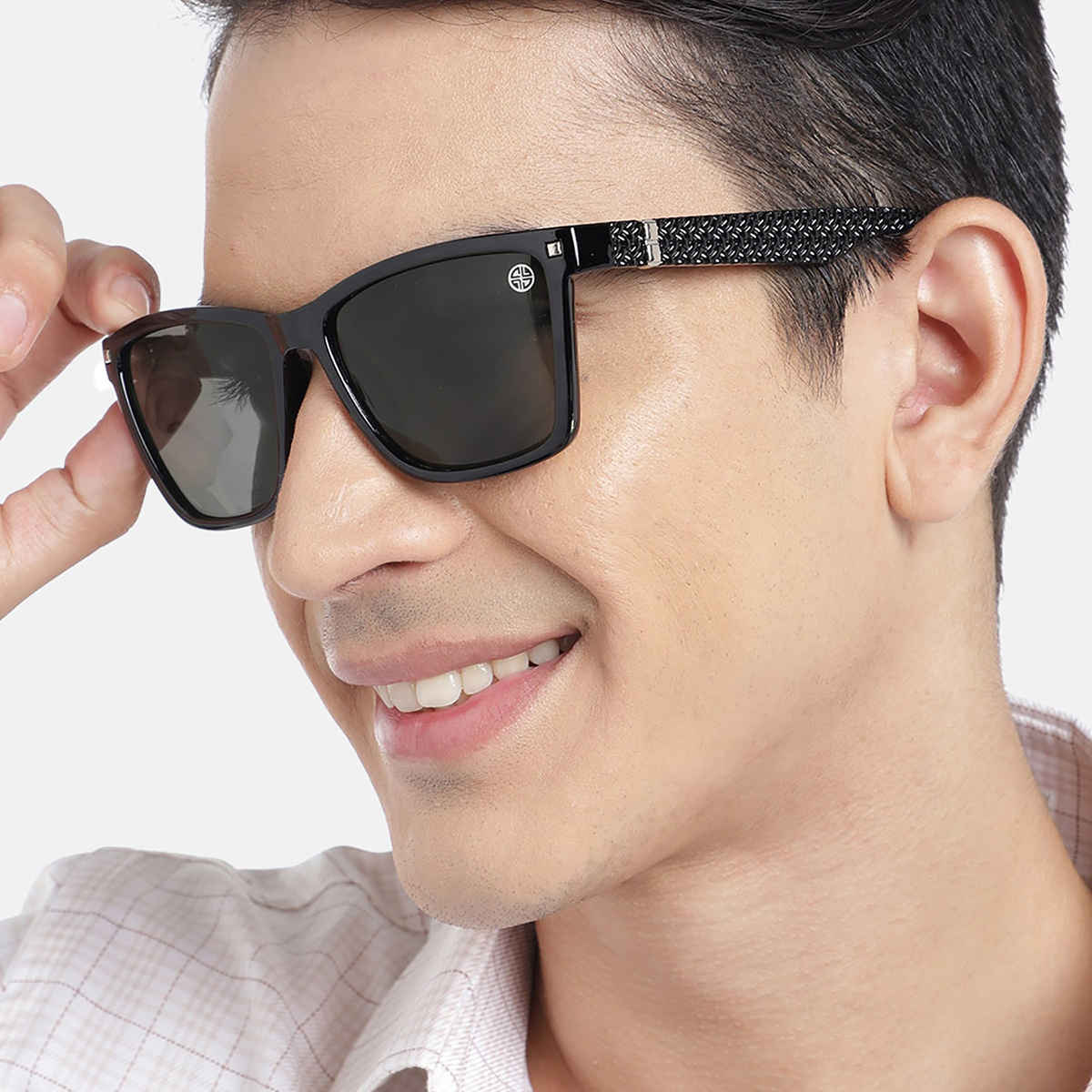 Carlton London Unisex Rectangle Sunglass