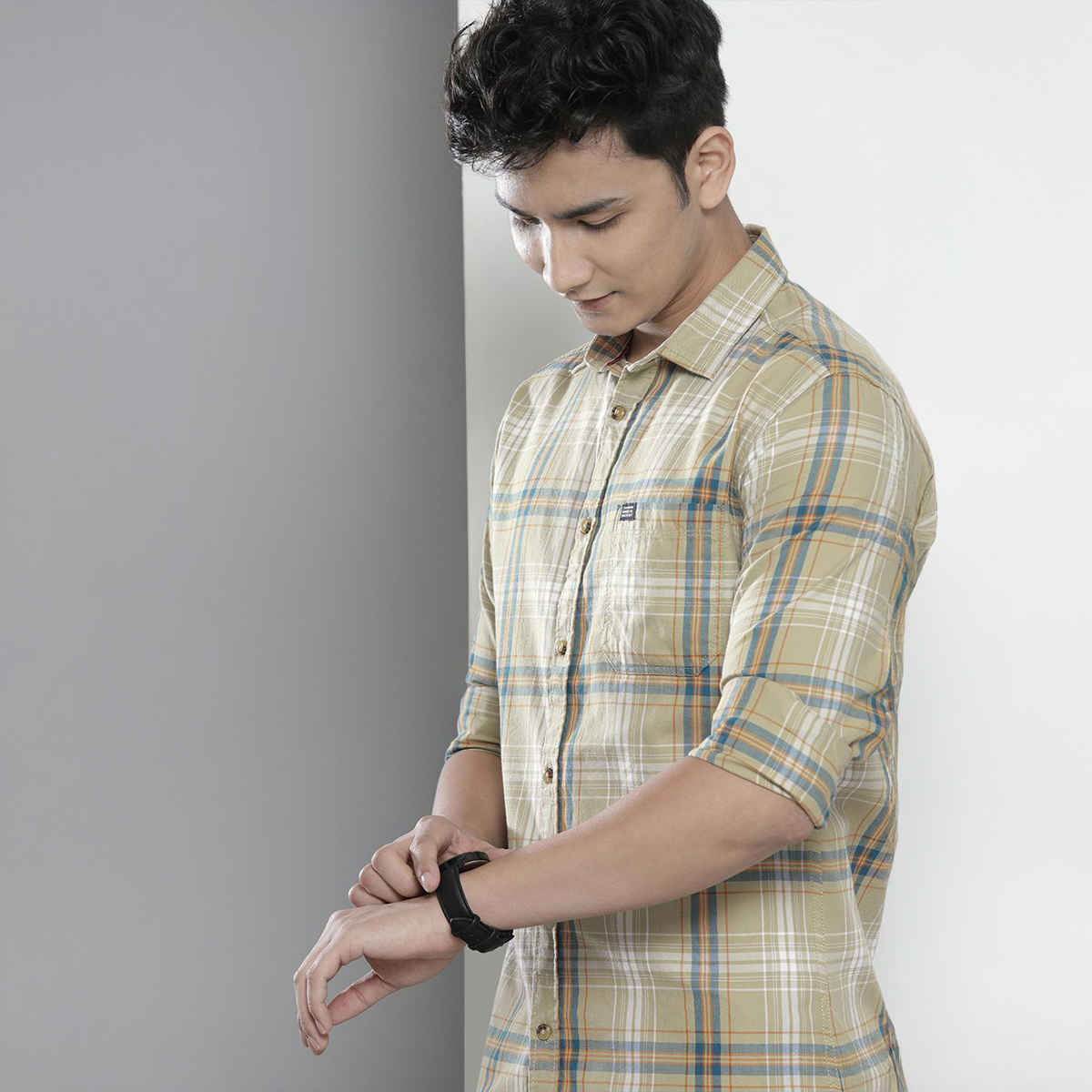 The Indian Garage Co Men's Slim Fit Checked Casual Shirt | Green - S