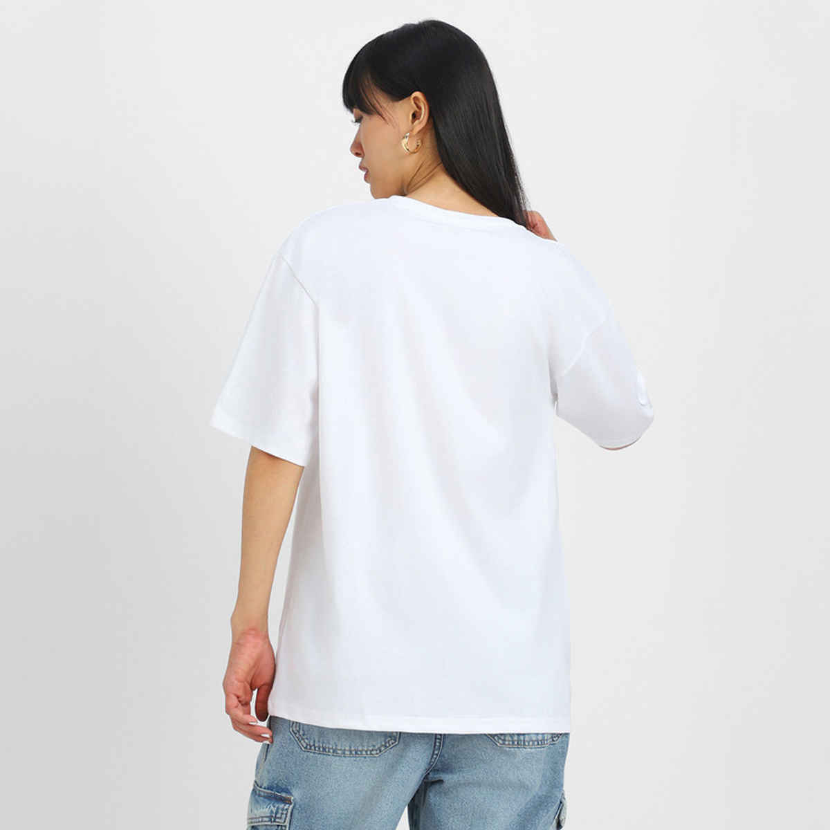 Juneberry White Print Graphic Oversized fit Tshirt for Women - M