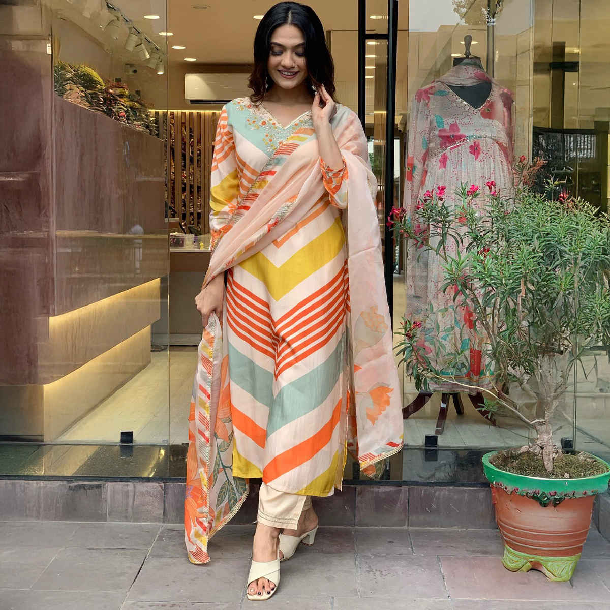 GoSriKi Women's Viscose Rayon Straight Printed Kurta with Pant & Dupatta | Cream - L