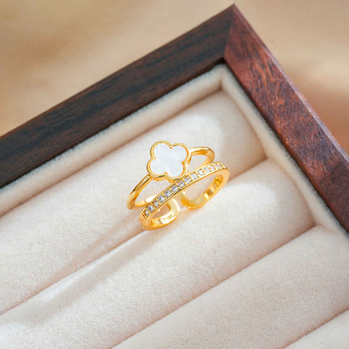 Label She Gold Plated Stainless Steel Clover Adjustable Ring | LS-RNG-72177