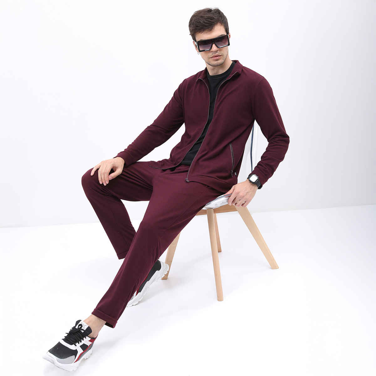 HIGHLANDER Men's Mock Neck Tailored Jacket | Burgundy - S