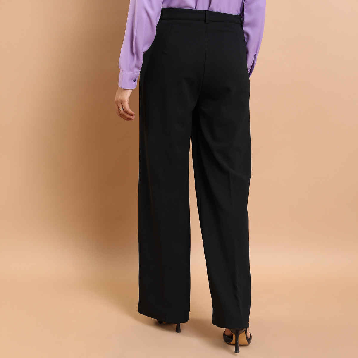 Tokyo Talkies Women's Flared Parallel Trouser | Black - 32