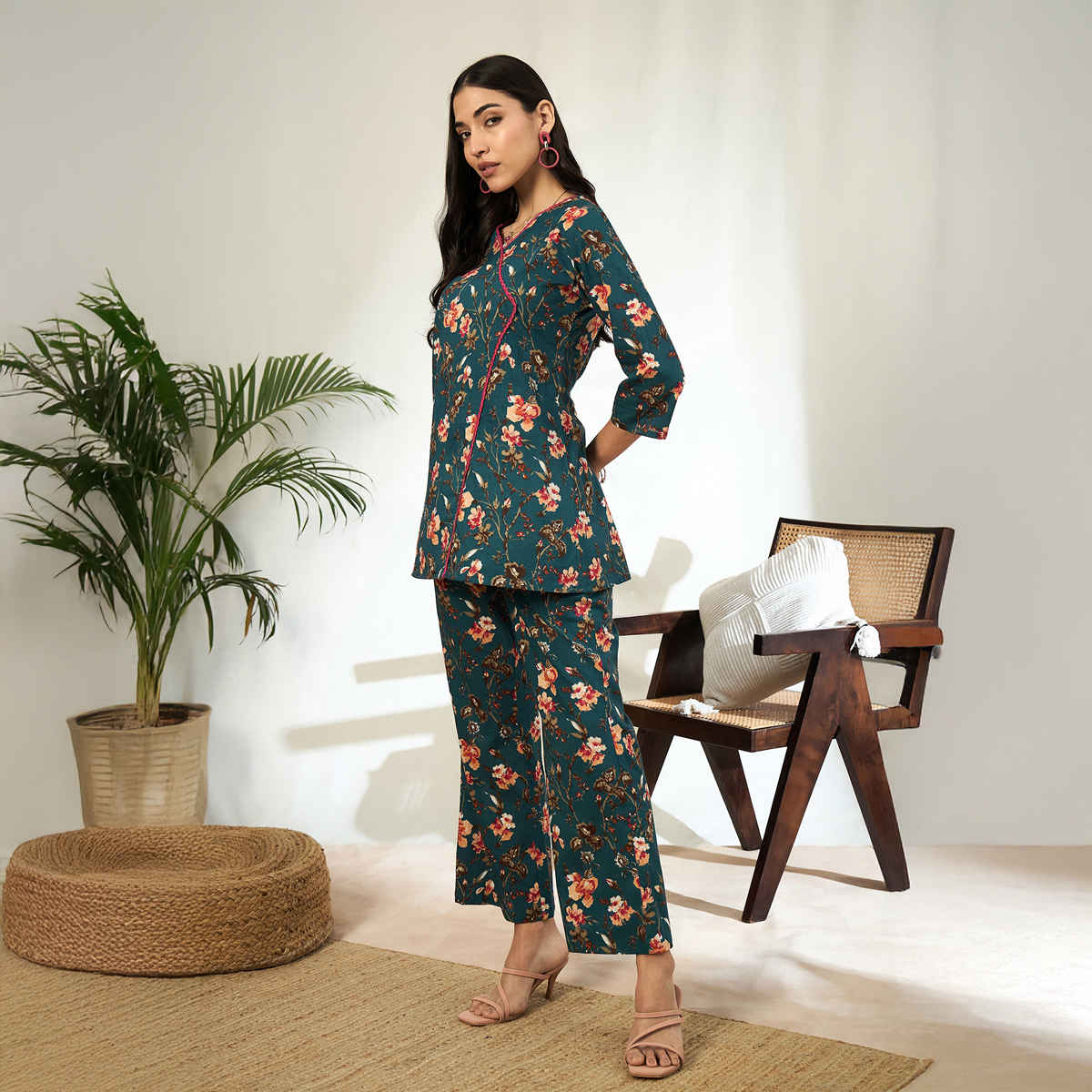 Bandia Women's Floral Printed Lace Embellished Co-Ords Set | Teal - M